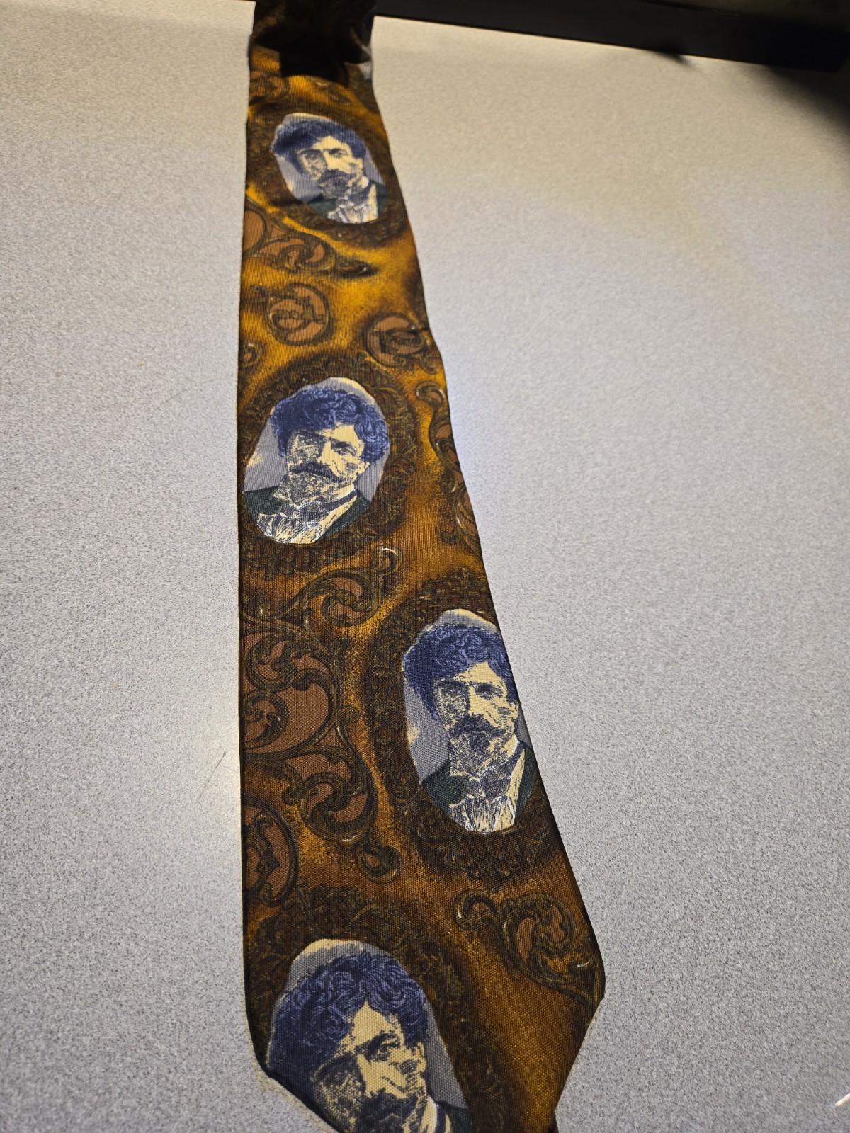 vintage 100% Silk Necktie Produced by Harvé Benard