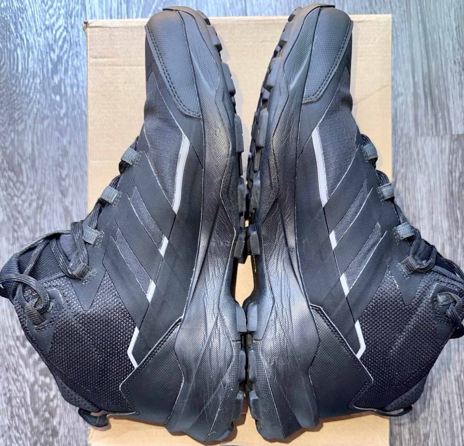 Adidas Terrex Skychaser AX5, GORE-TEX Hiking Boots, Black, US MENS 11.5, JQ2207