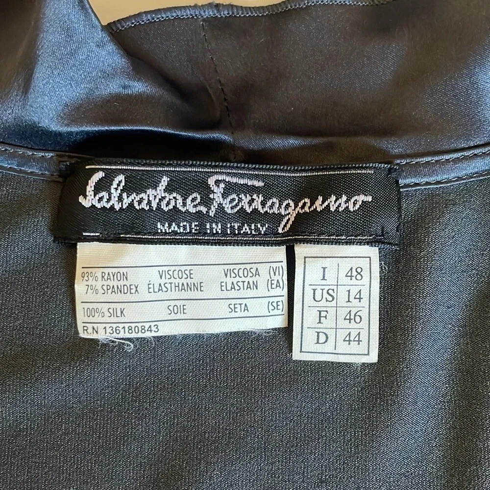 Salvatore Ferragamo gray short sleeve ruffle collar blouse size large