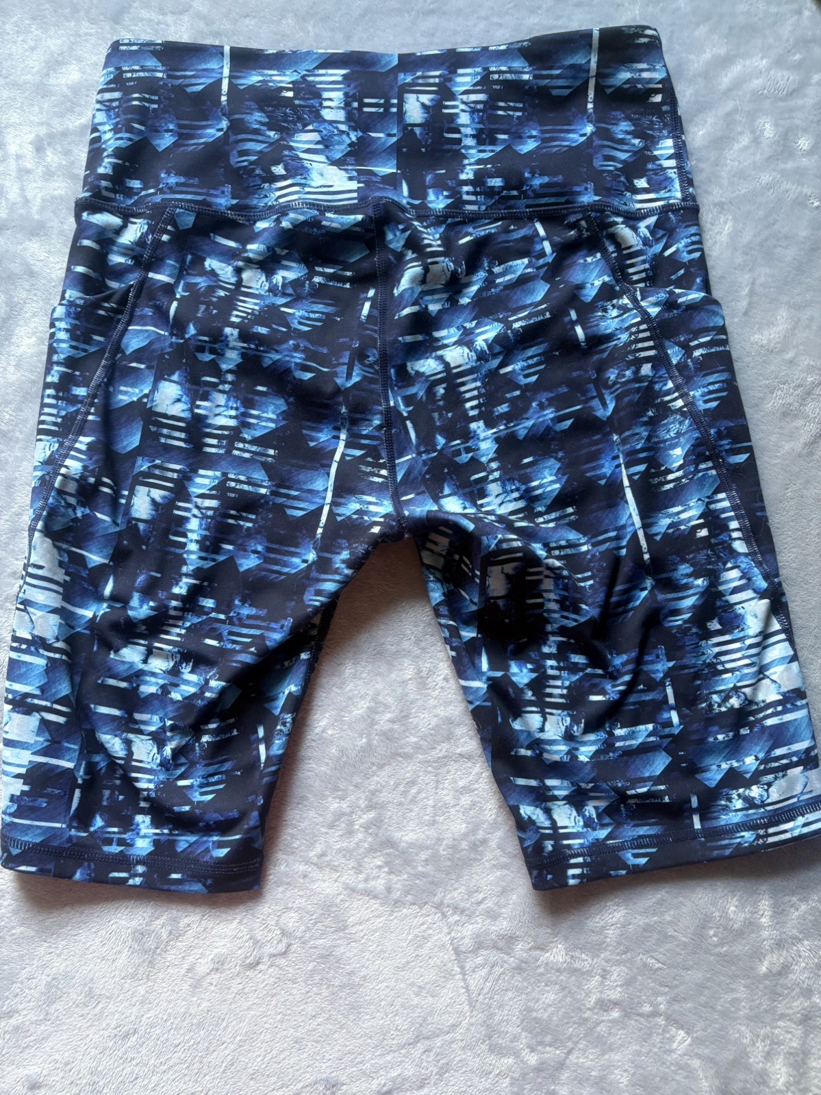Women’s Ododos Colorful Biker Style Stretch Pull on Shorts W/Side Pockets-NICE!