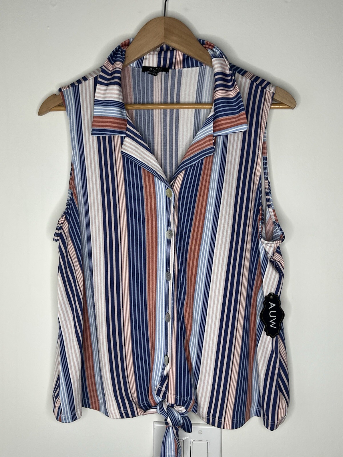 A.U.W. Top Womens Size XL Multicolor Sleeveless NWT Collared Sleeveless Striped