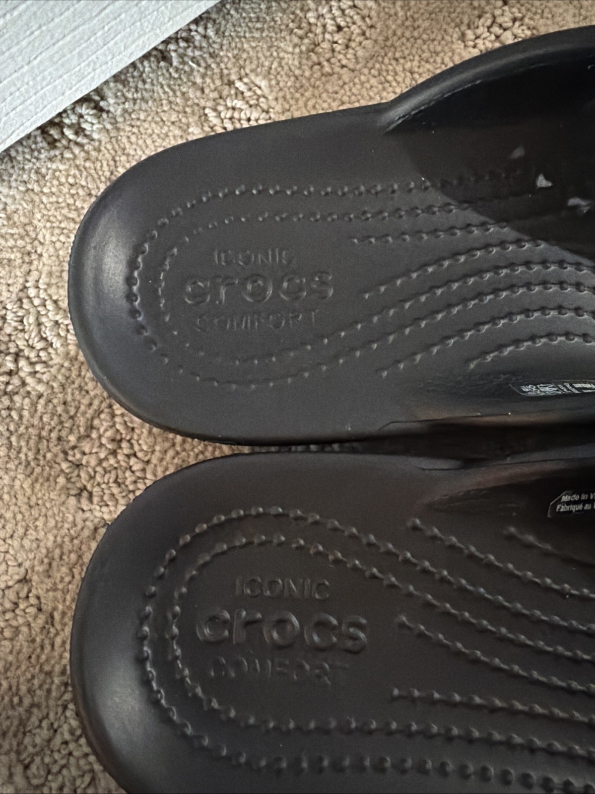 Crocs Baya II Flip Black Flip Flop Slippers. Unisex. Size 8WMN/6MEN. NWT!