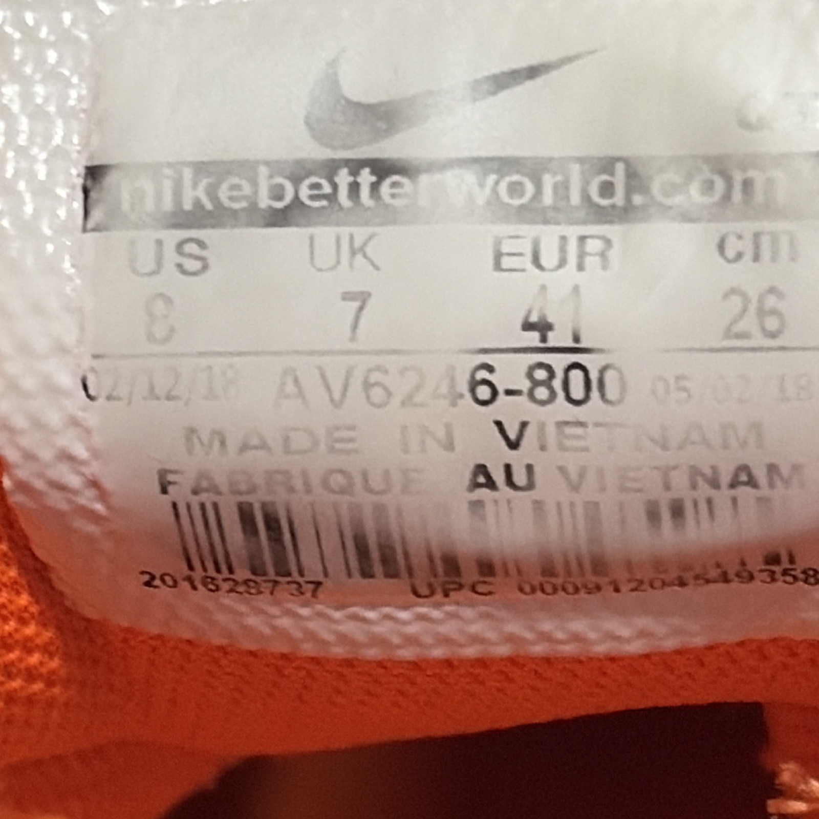 Nike Air Max 95 Just Do It Orange/White Low Top Lace-Up Men’s Sneaker AV6246-800