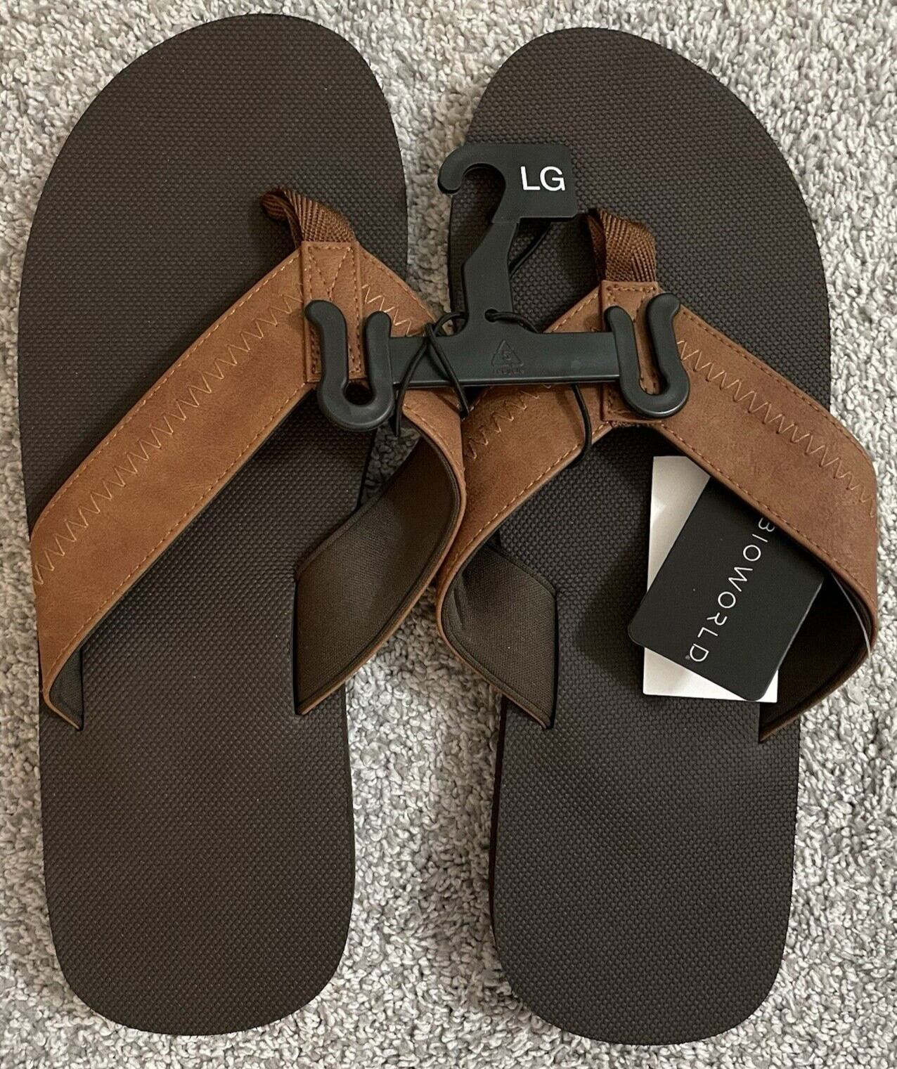 New Bioworld Men’s Size LG Brown Man Made Materials Flip Flops