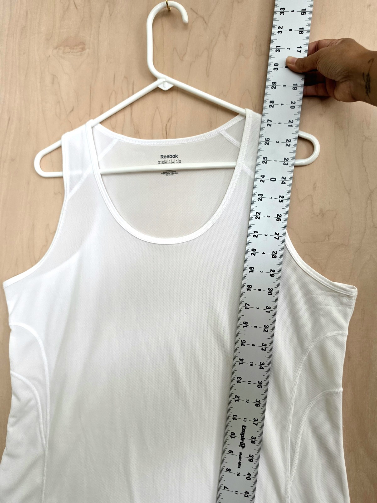 Reebok Women’s Athletic Tank Top White Size XL Play Dry Racerback Activewear Gym