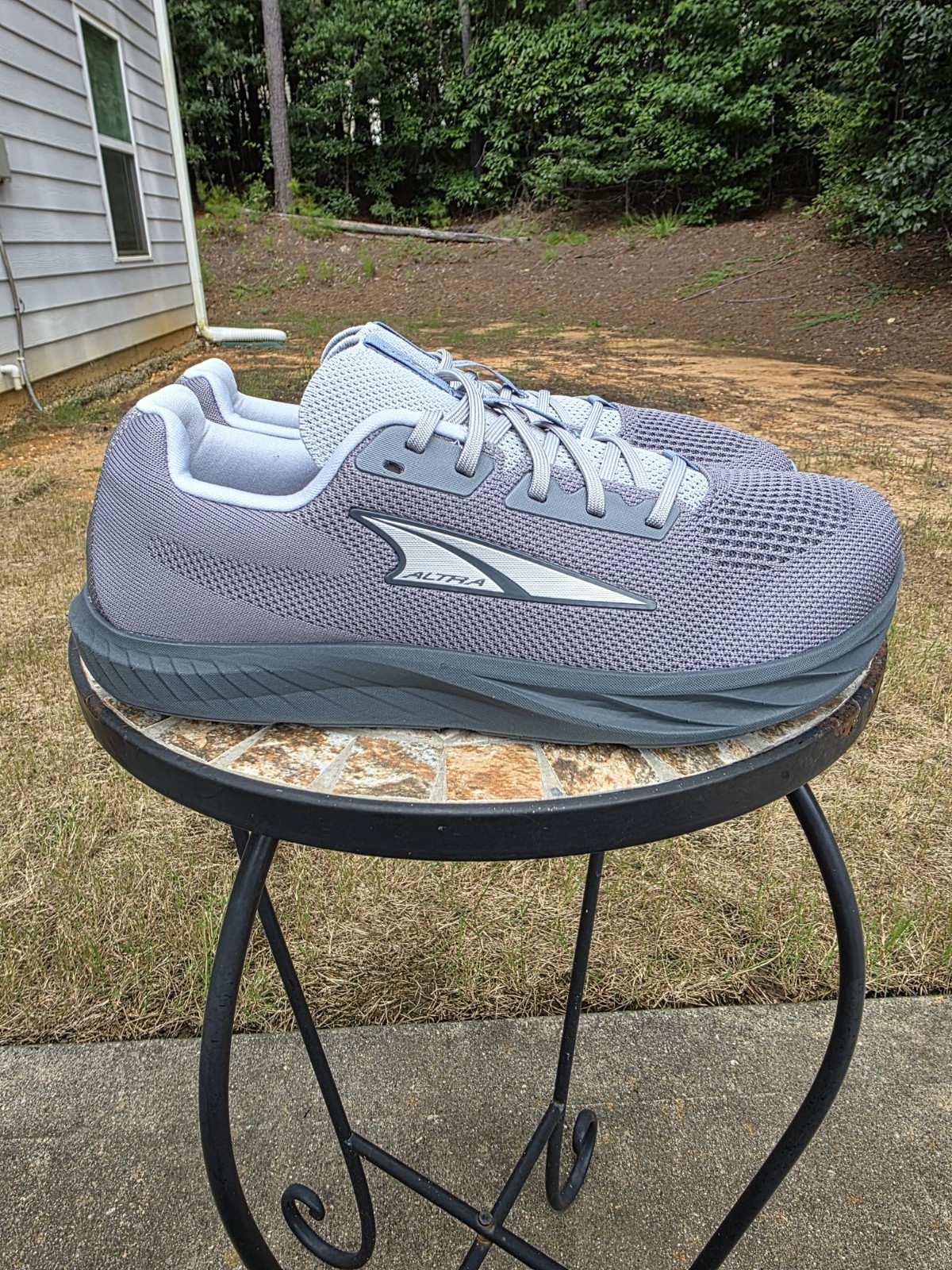 Altra Escalante 4 ALOA85NE222 Dark Shadow Running Shoes Men Sz 10 Worn 2x Box