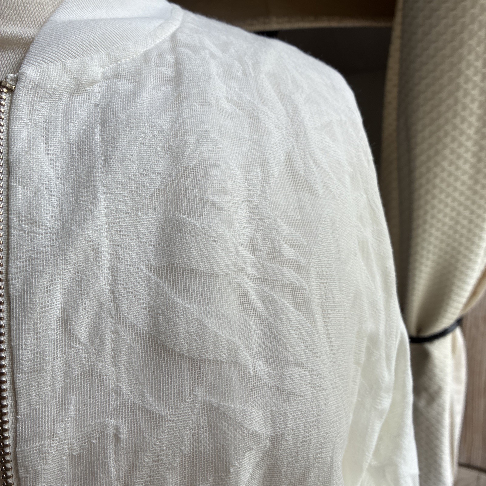 Modern Rarity white textured cotton bomber blouson Lightweight Jacket 12