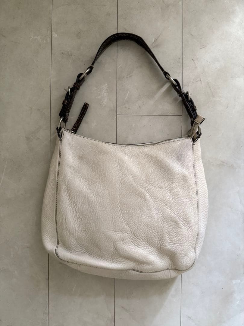 COACH Leather Shoulder Bag White 15.4×11.4in Natural Pouch Used
