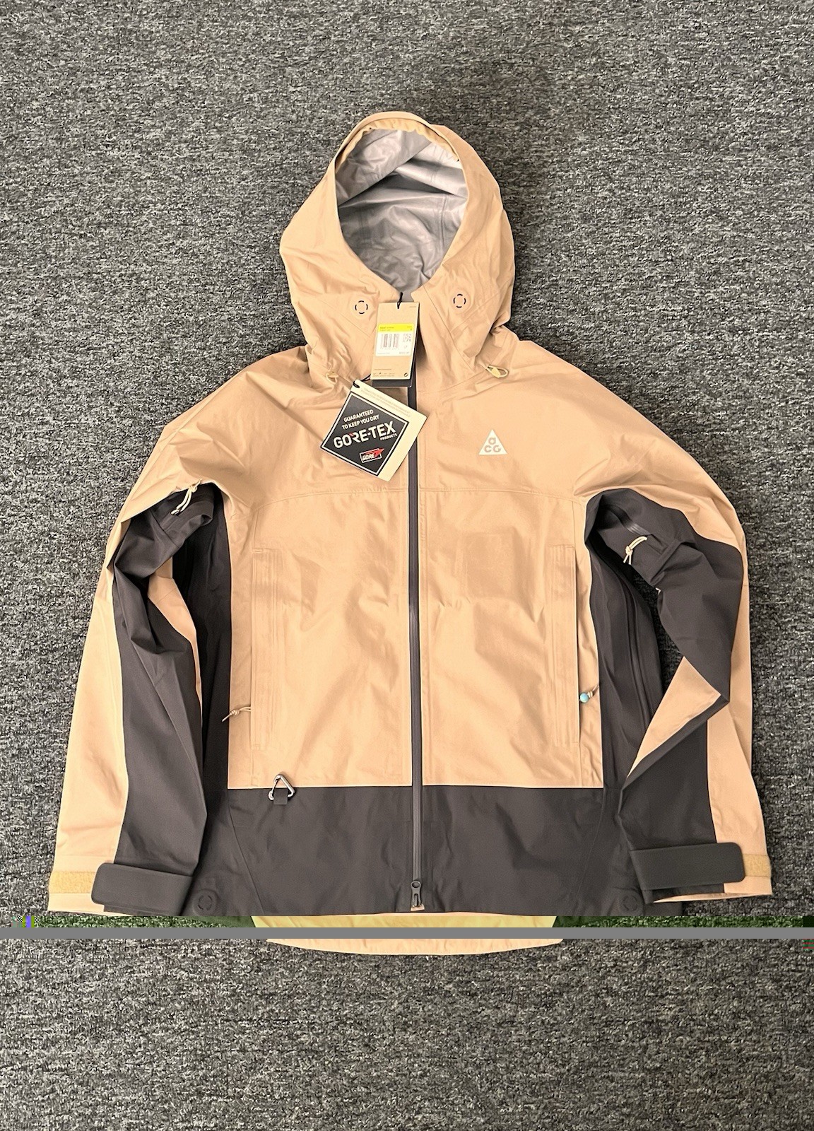 Nike ACG Misery Ridge Storm-FIT ADV GORE-TEX Jacket FV8641-297 Unisex Size SMALL