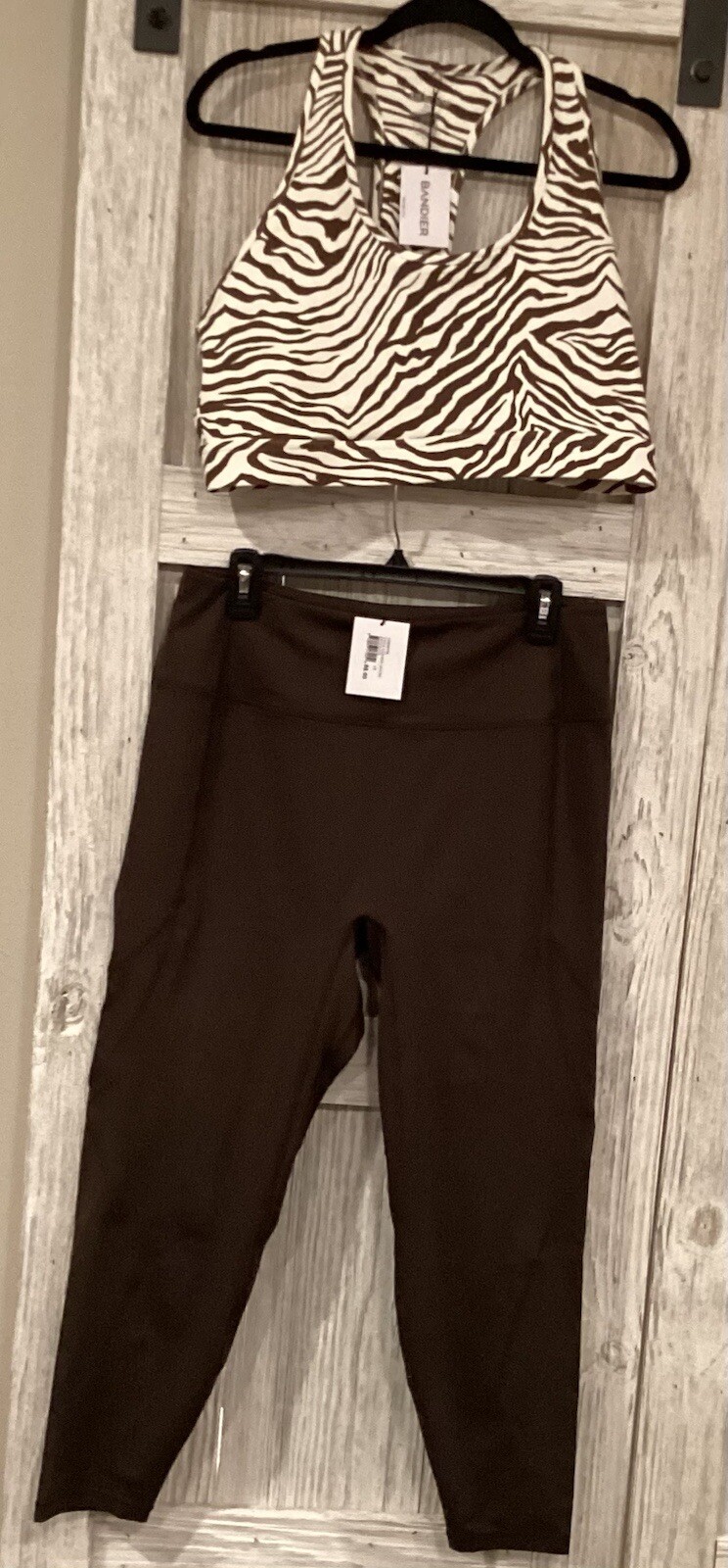 bandier Sports Bra Leggings Brown White Zebra Print Size 2XL Gym Sports NWT