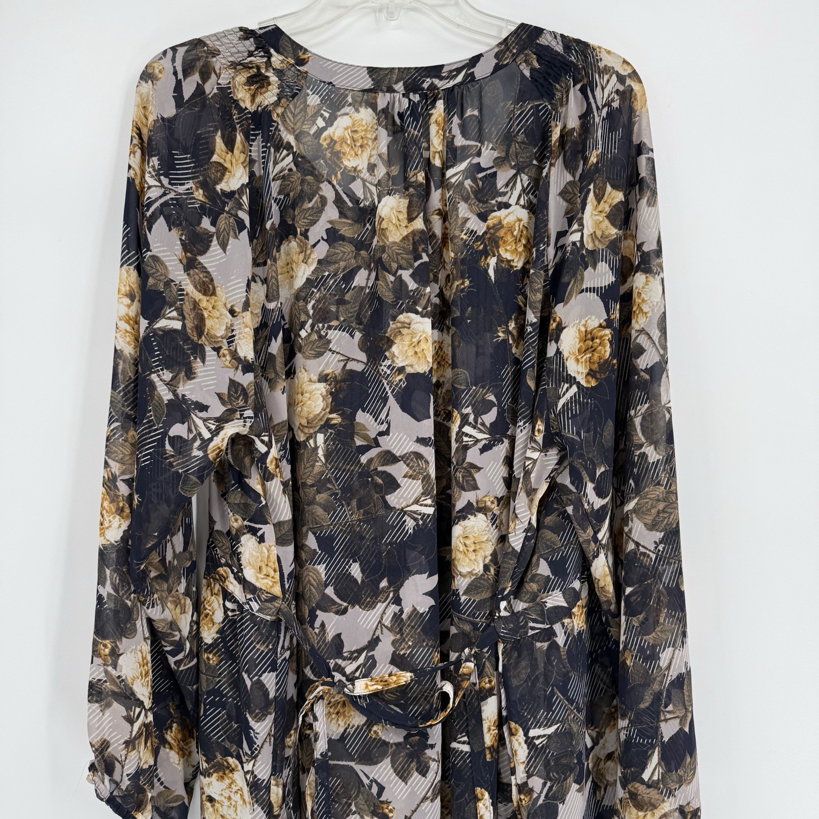 Lysse Black Floral Top Plus Size 2X Womens Semi sheer Blouse Long Sleeves