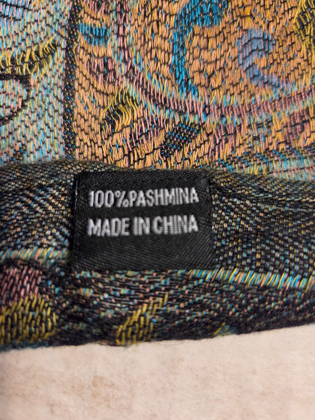 100% Pashmina ladies oversized scarf/shawl (apx 40×60 ultra soft)