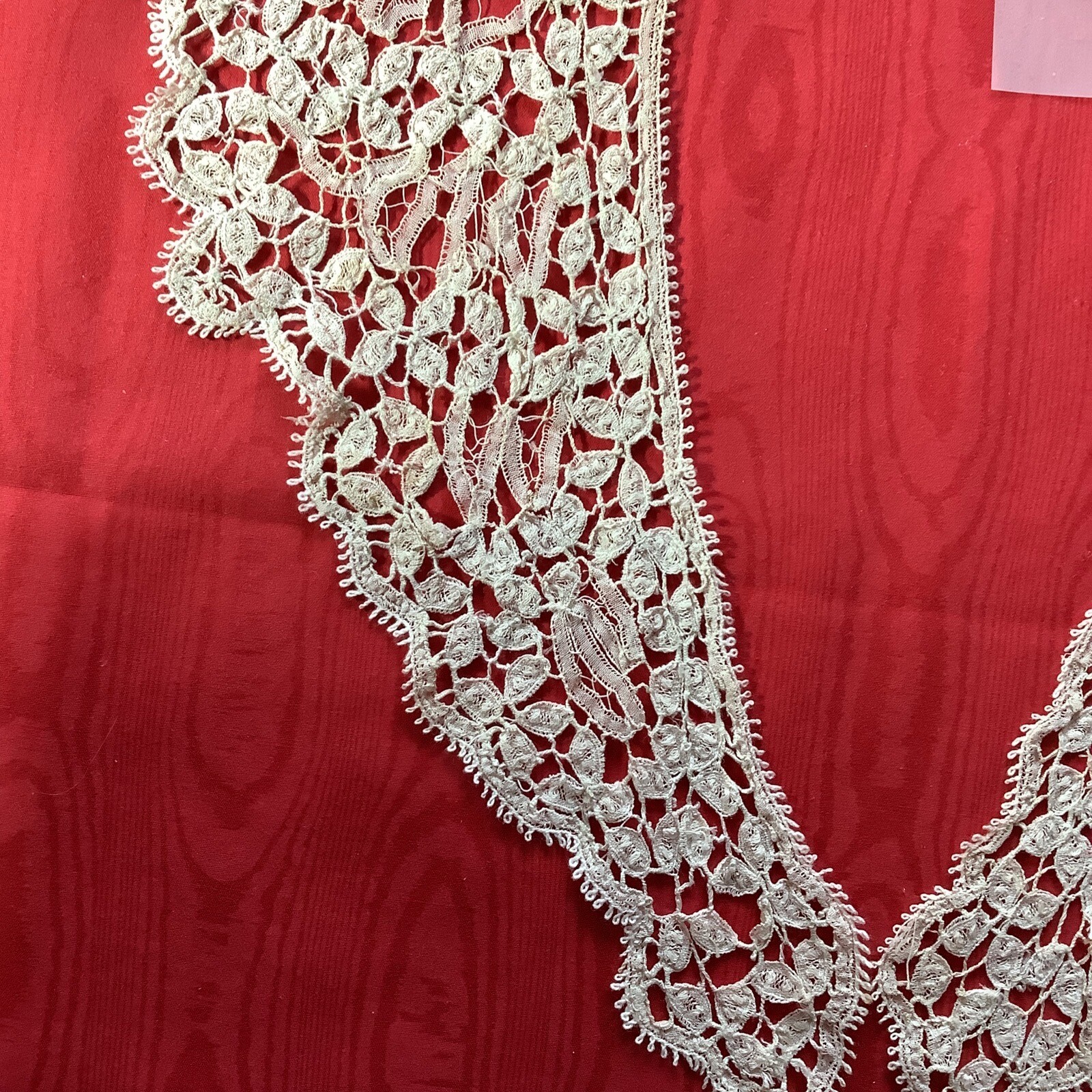 Antique Crochet/Tatted Collar in ECRU