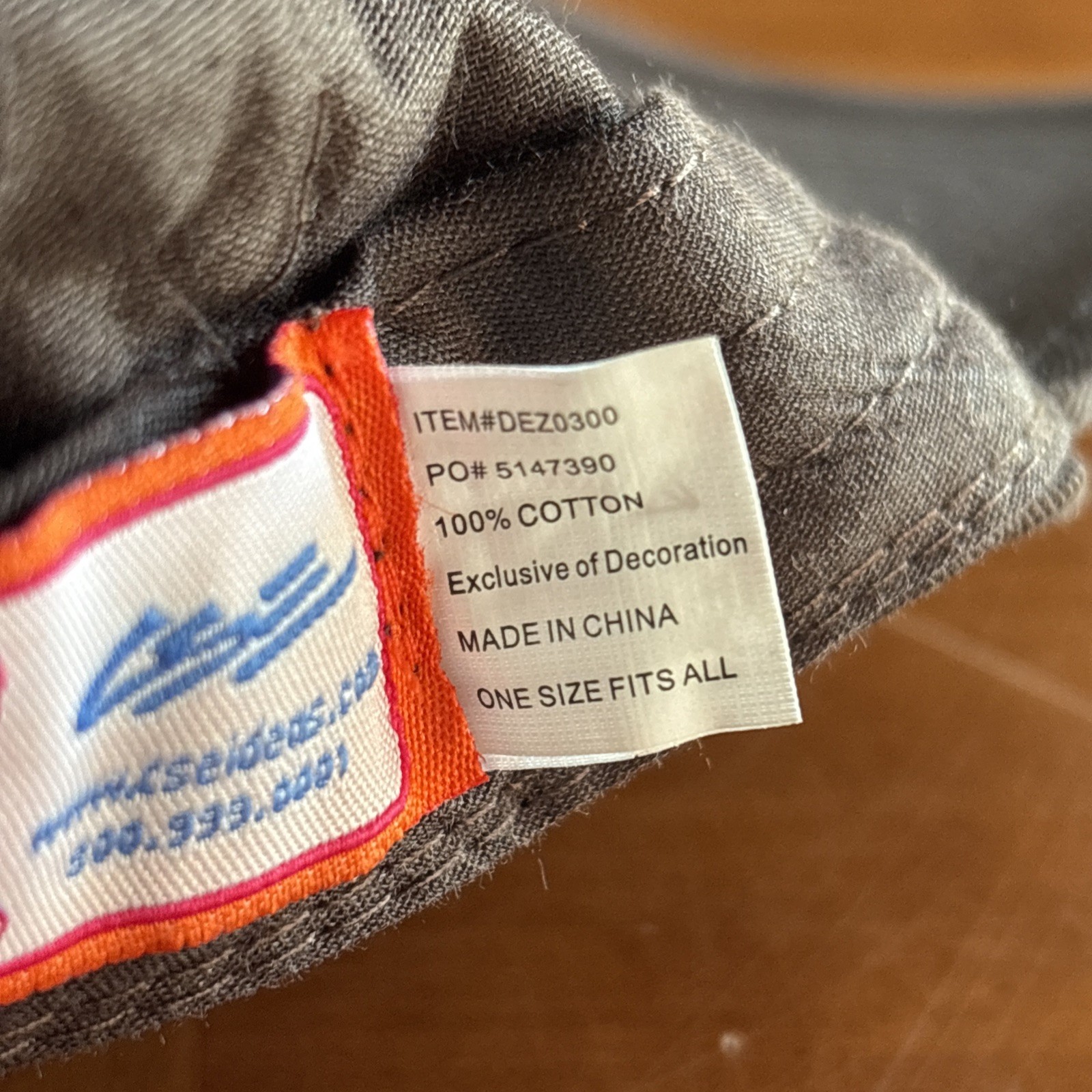 DUNKIN’ DONUTS Hat – BROWN DD DNKN – 100% Cotton – Old Logo – Brand New