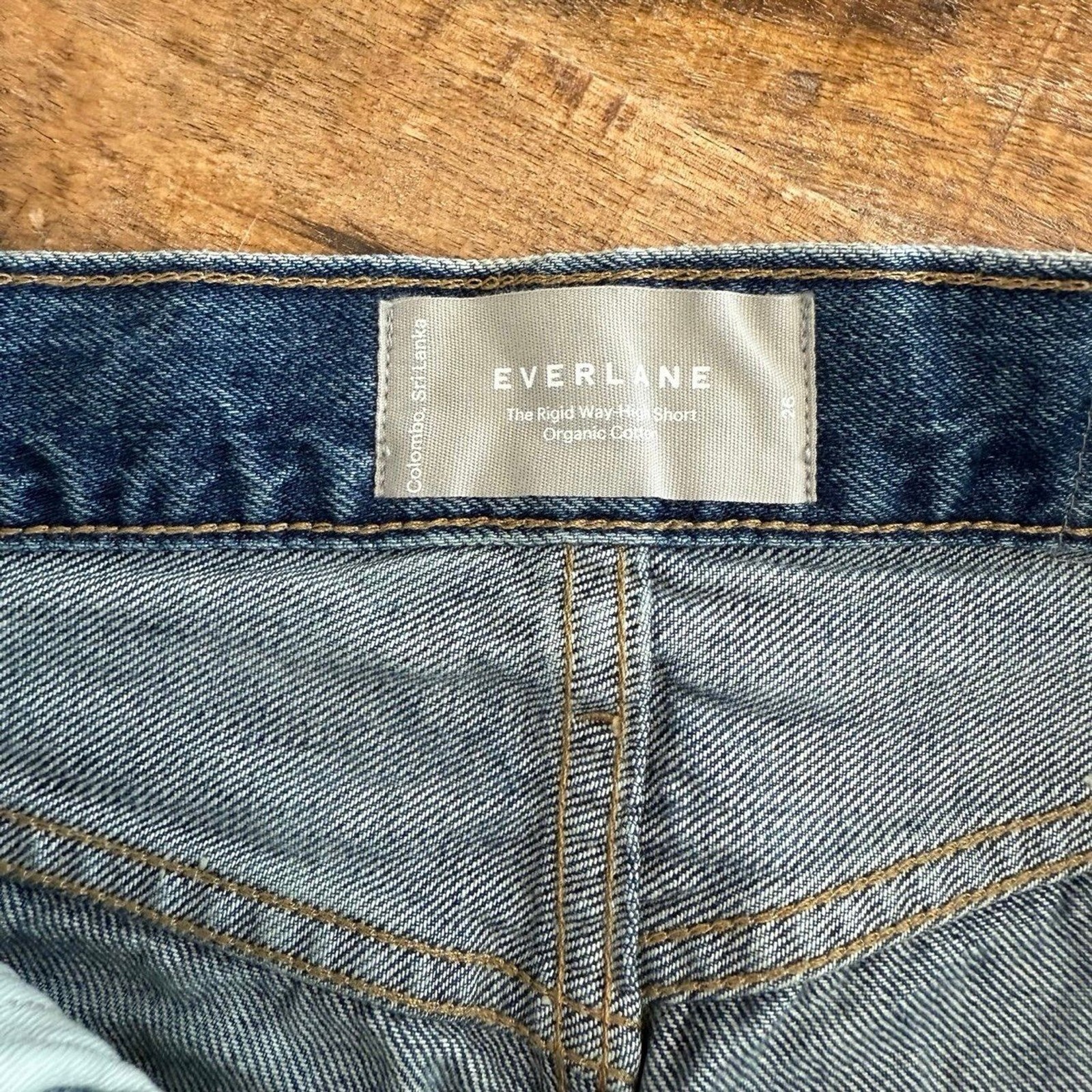 Everlane Rigid Way High Denim Jean Short High Rise Button Fly Medium Wash Sz 26