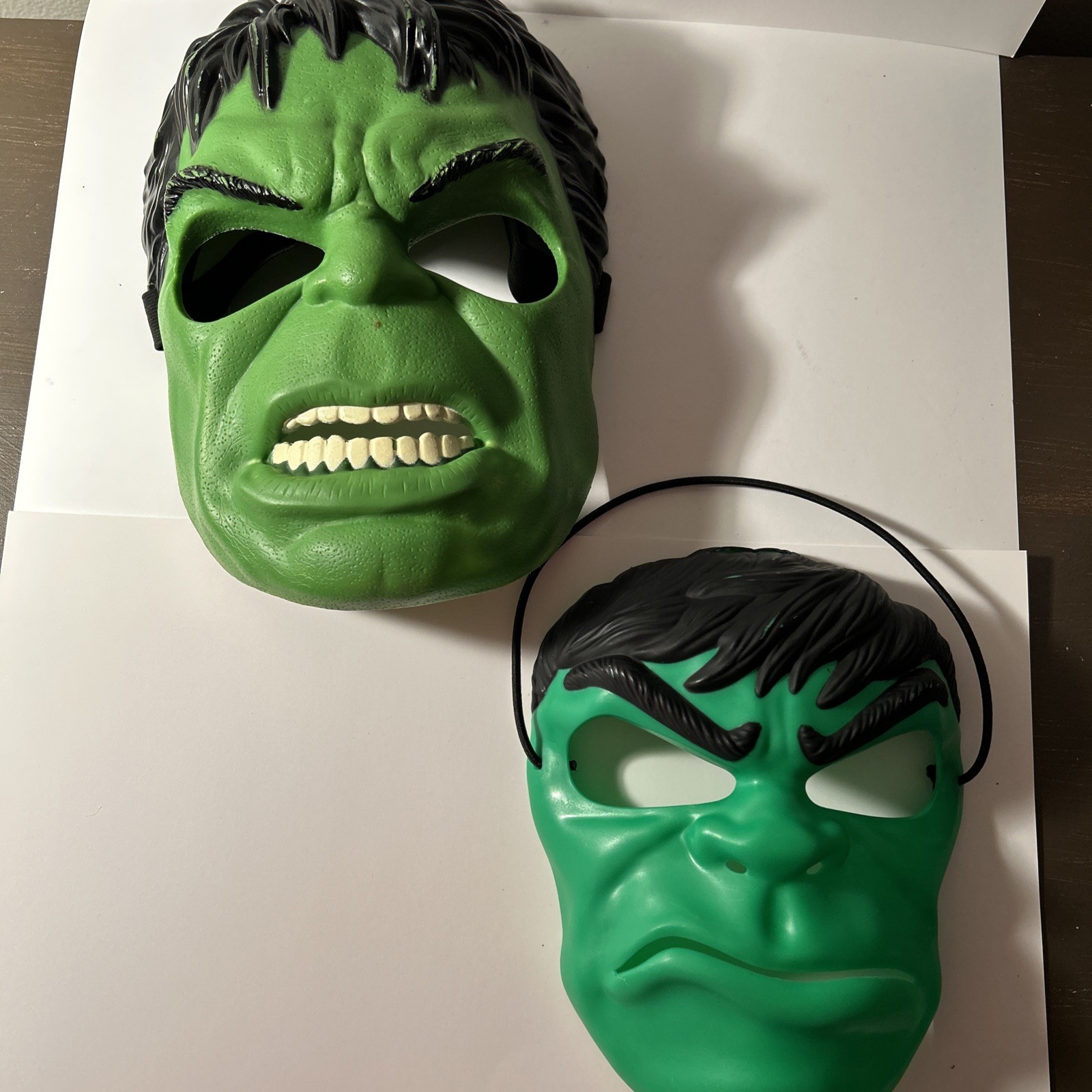 2 MARVEL 2011/2015 Incredible HULK Green Hard Plastic Kids Halloween Masks