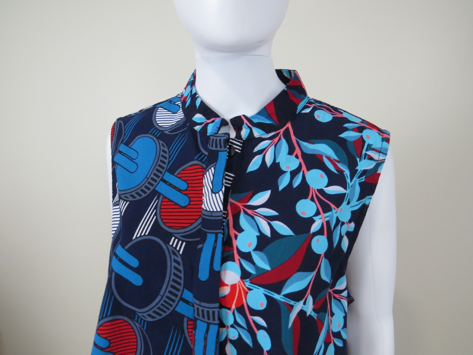 ZURI Kenya – Space Cadets Cotton Sleeveless Dress, Pockets SIZE Large, Blue Red
