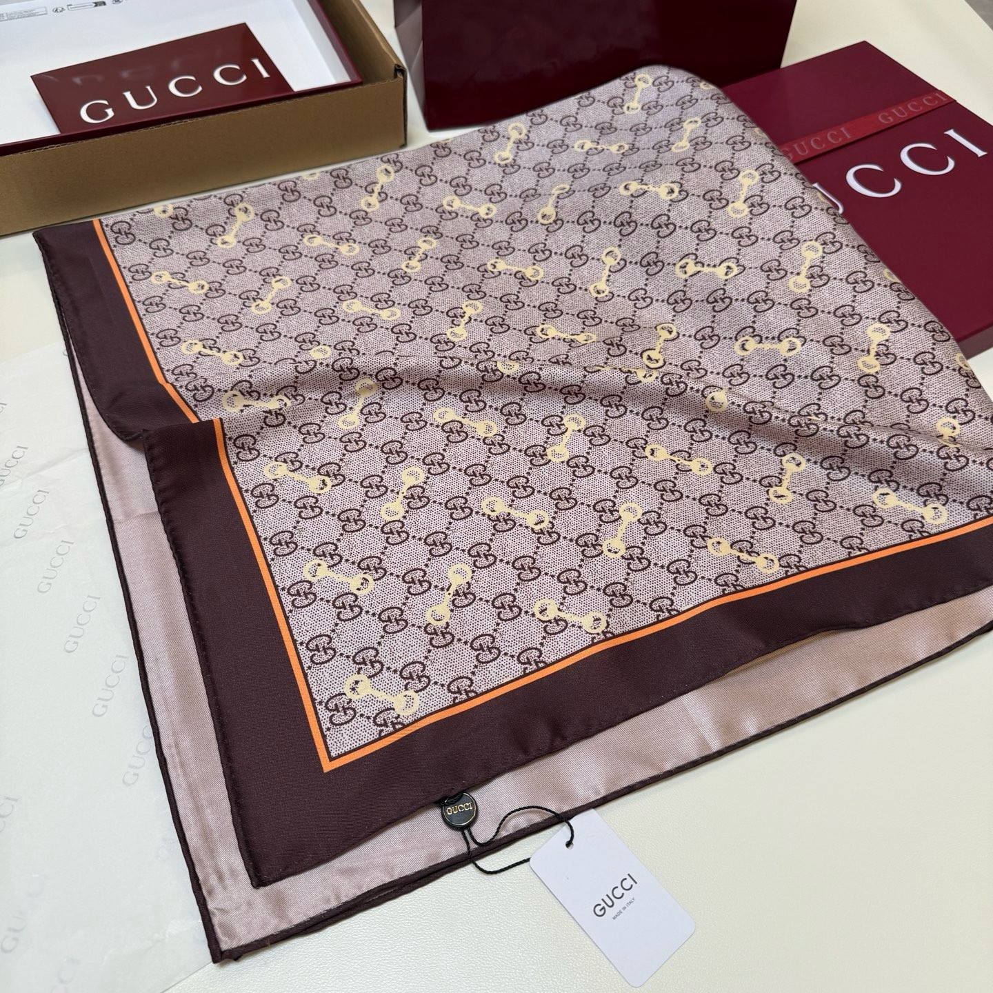Gucci GG Horsebit Patterns silk Scarf Shawl