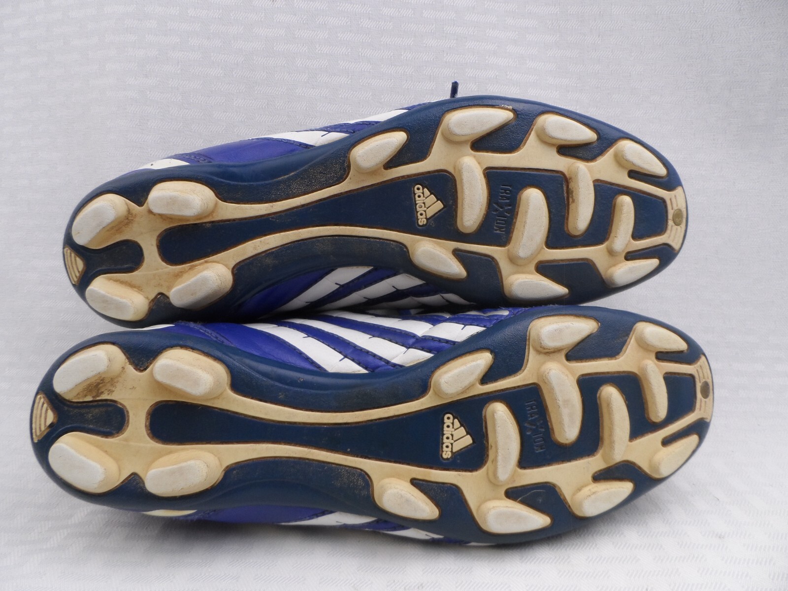 RARE Adidas Traxion Hard Ground Soccer Cleats Shoes G02342 Men’s 7.5 Eu 40 2/3