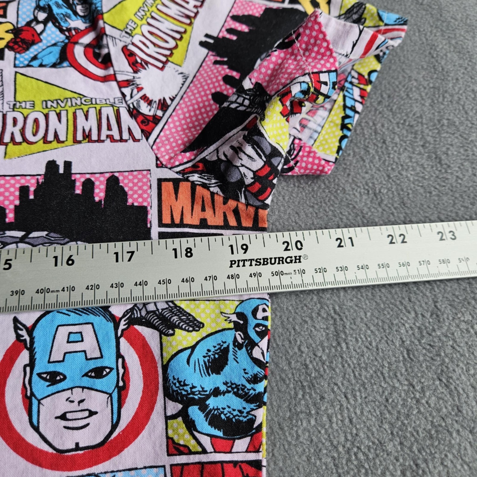 Marvel Universe Shirt XS Multicolor Unisex Top Short Sleeve V Neck