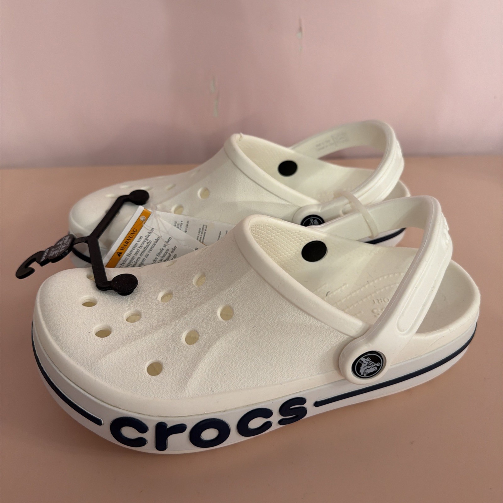 NEW with Tags Crocs Unisex Adult Bayaband Clogs Men’s 5/Women’s 7 Black & White