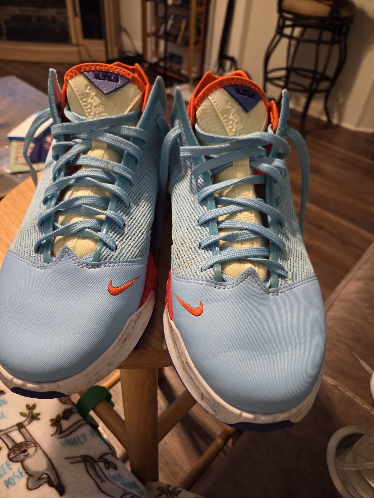 Size 10.5 – Nike LeBron 19 EP Low Blue Chill. Please READ Descrip!!