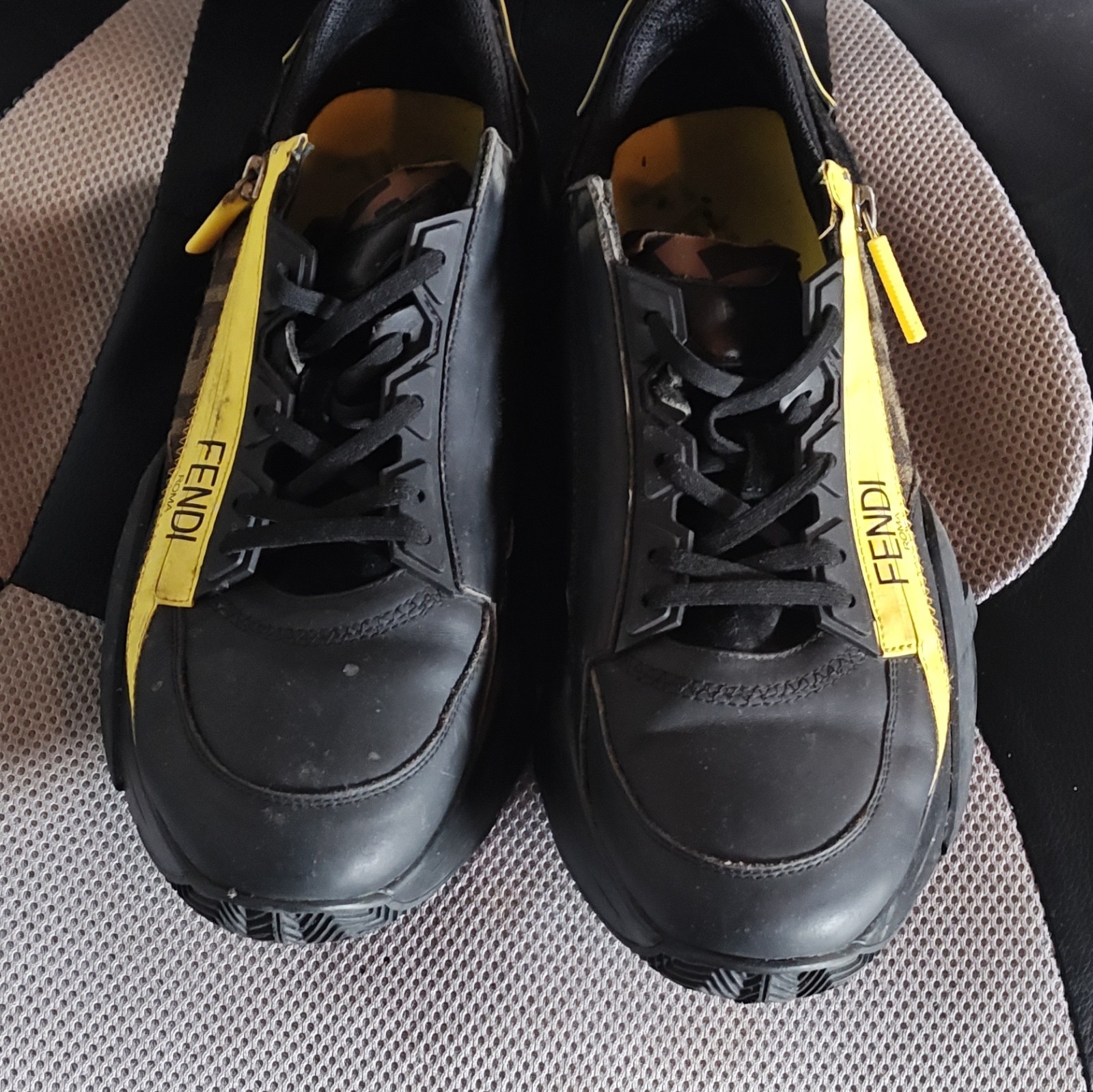 Fendi Flow Men’s Black/Yellow Low Top Sneakers Lace-Up Zip Logo Strap