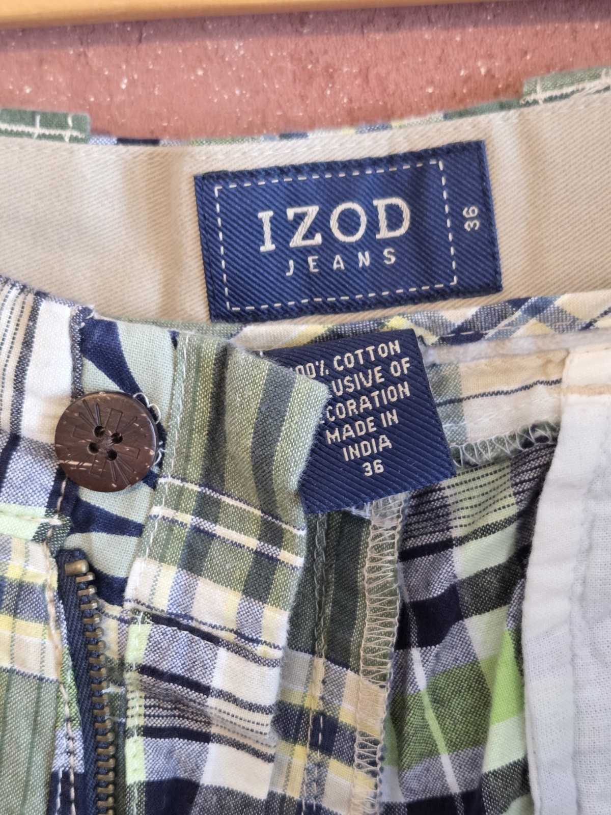 IZOD Madras Zipper Fly Cotton Mens Shorts Size 36 Green Blue Made in India EUC