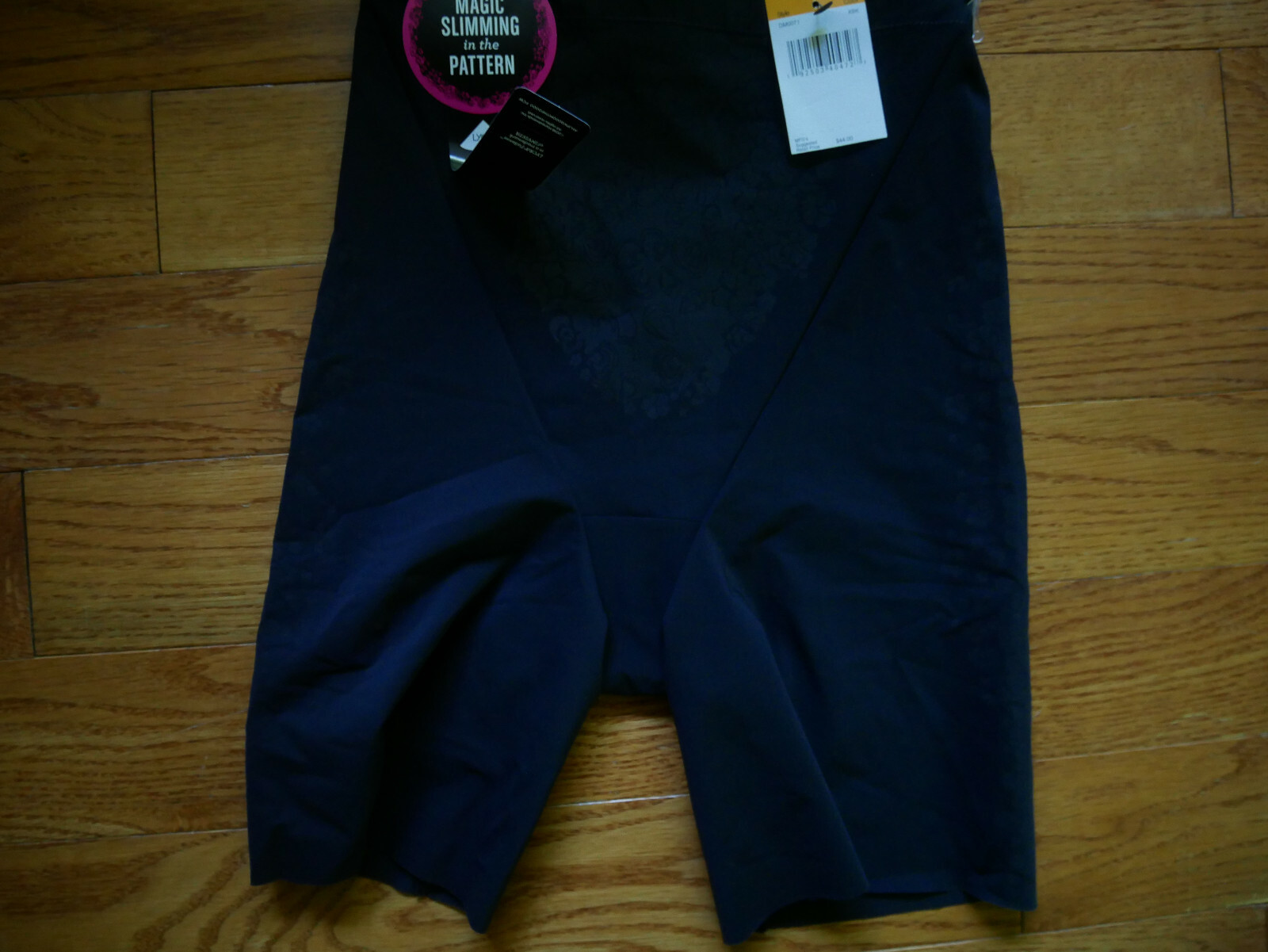Flexees Womens Maidenform Fitsense at Waist Thigh Slimmer Small NEW Black