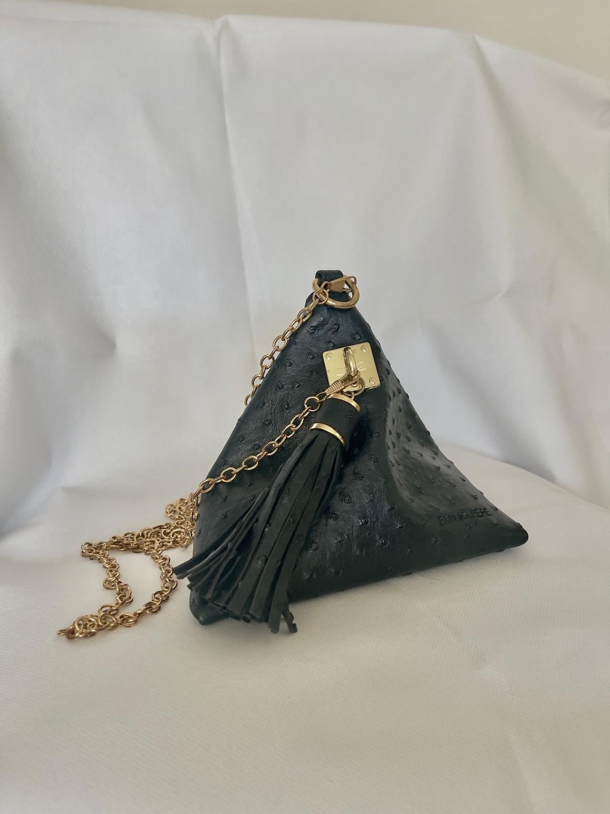 Emilio Pepe Italy Black Triangle Clutch Bag Ostrich Embossed Leather Chain Tasse