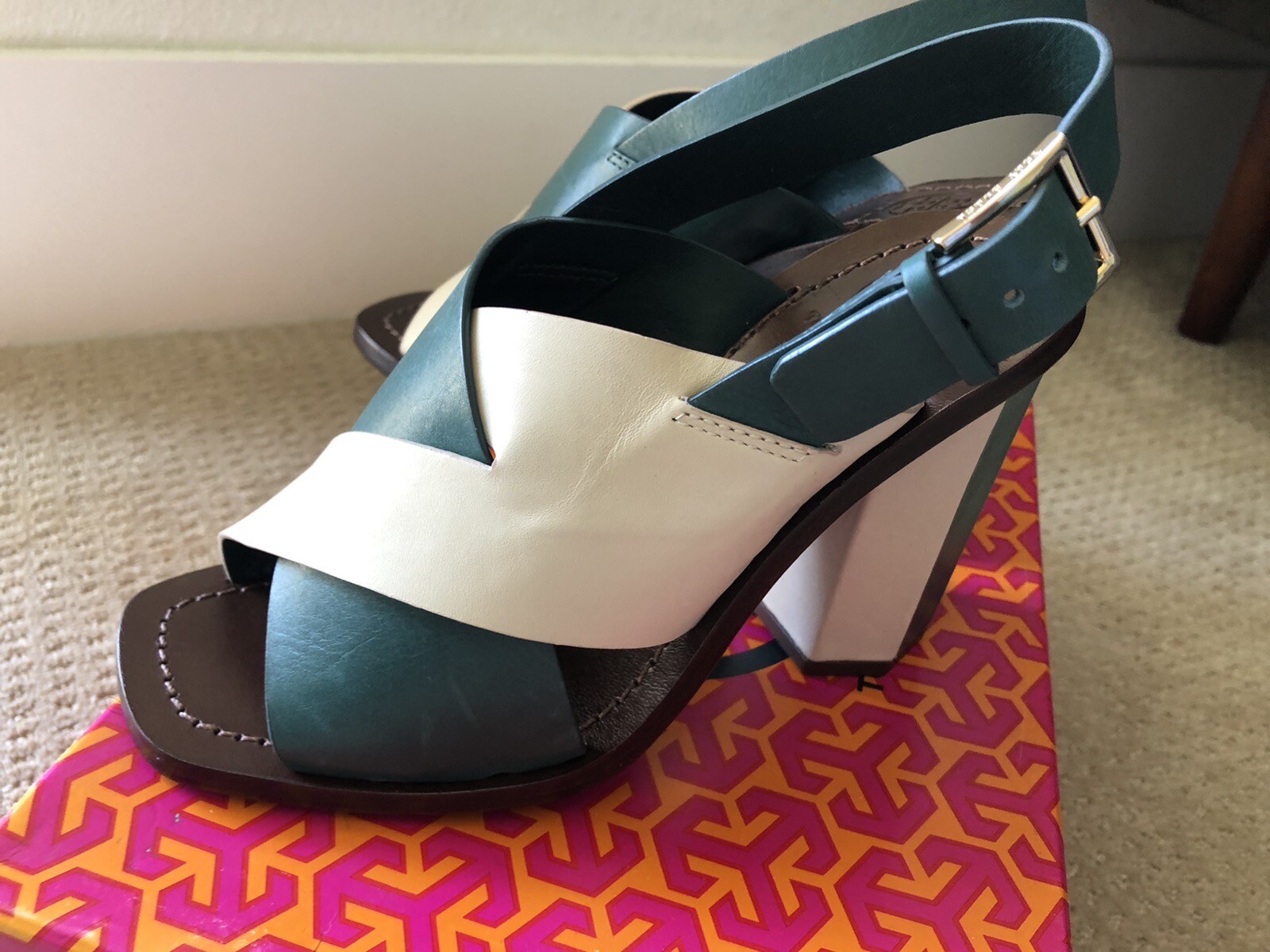 Tory Burch Size 5 Leather 115mm Pump