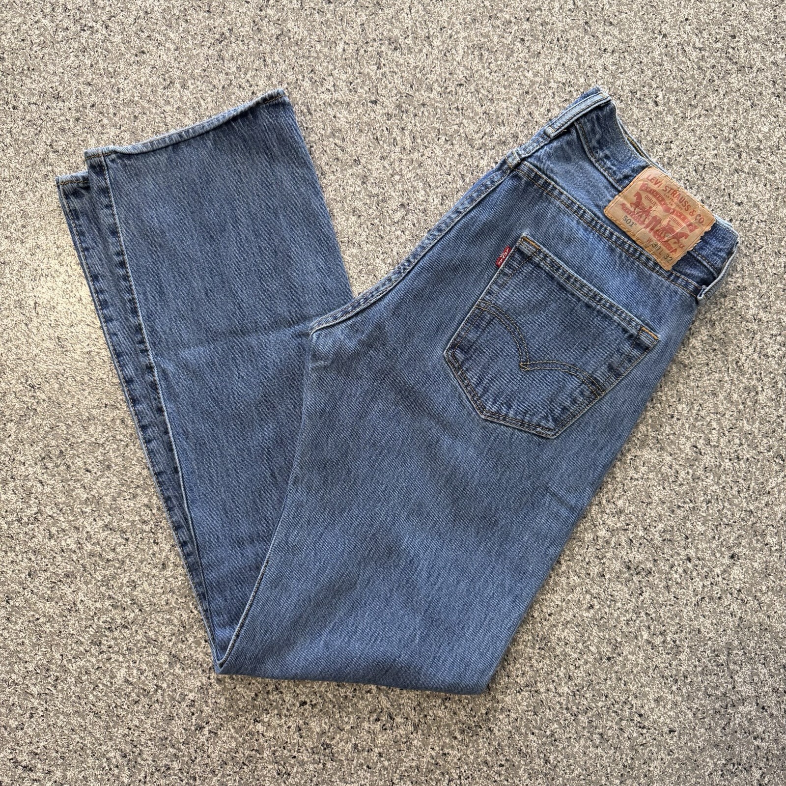 Levis 501 Jeans Mens 30×32 (30×30) Original Straight Button Fly Blue Denim
