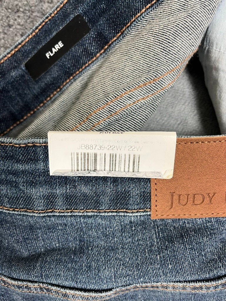 NWT Judy Blue High Rise Control Top Distressed Flare Jeans JB88739 Womens 22W