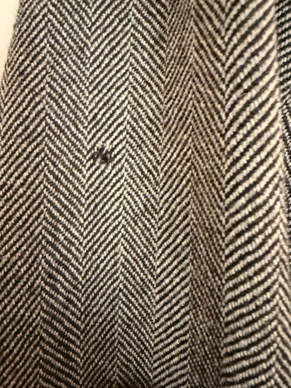 Tom Ford Gucci Black Ivory Herringbone Wool Leather Skirt Suit IT 40/42 US 6-8