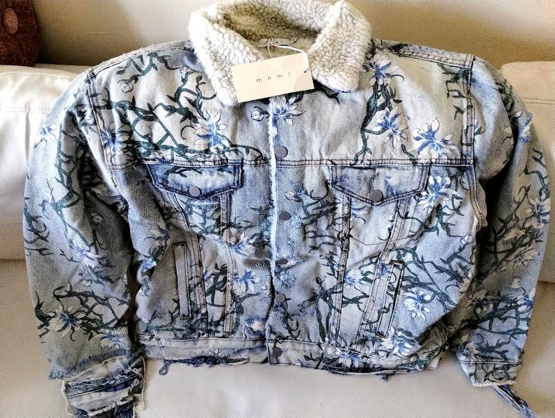 MNML Men’s Embroidered Distressed Sherpa Lined Jean Jacket – SZ XL