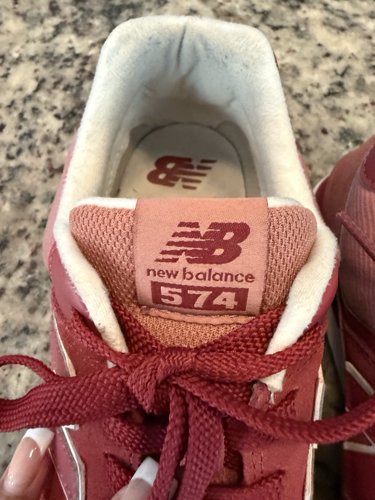 New Balance 574 GC574WT1 Pink Red Sneakers Boys 7 Women’s 8.5 Pre-Owned