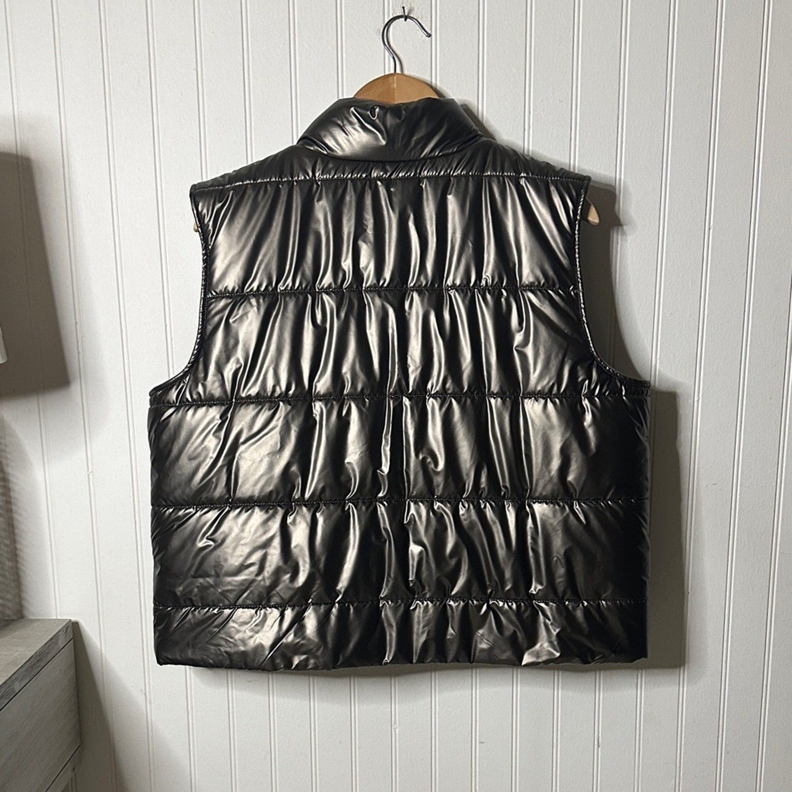 ID Ideology Metallic Pewter Grey Puffer Vest Size Medium