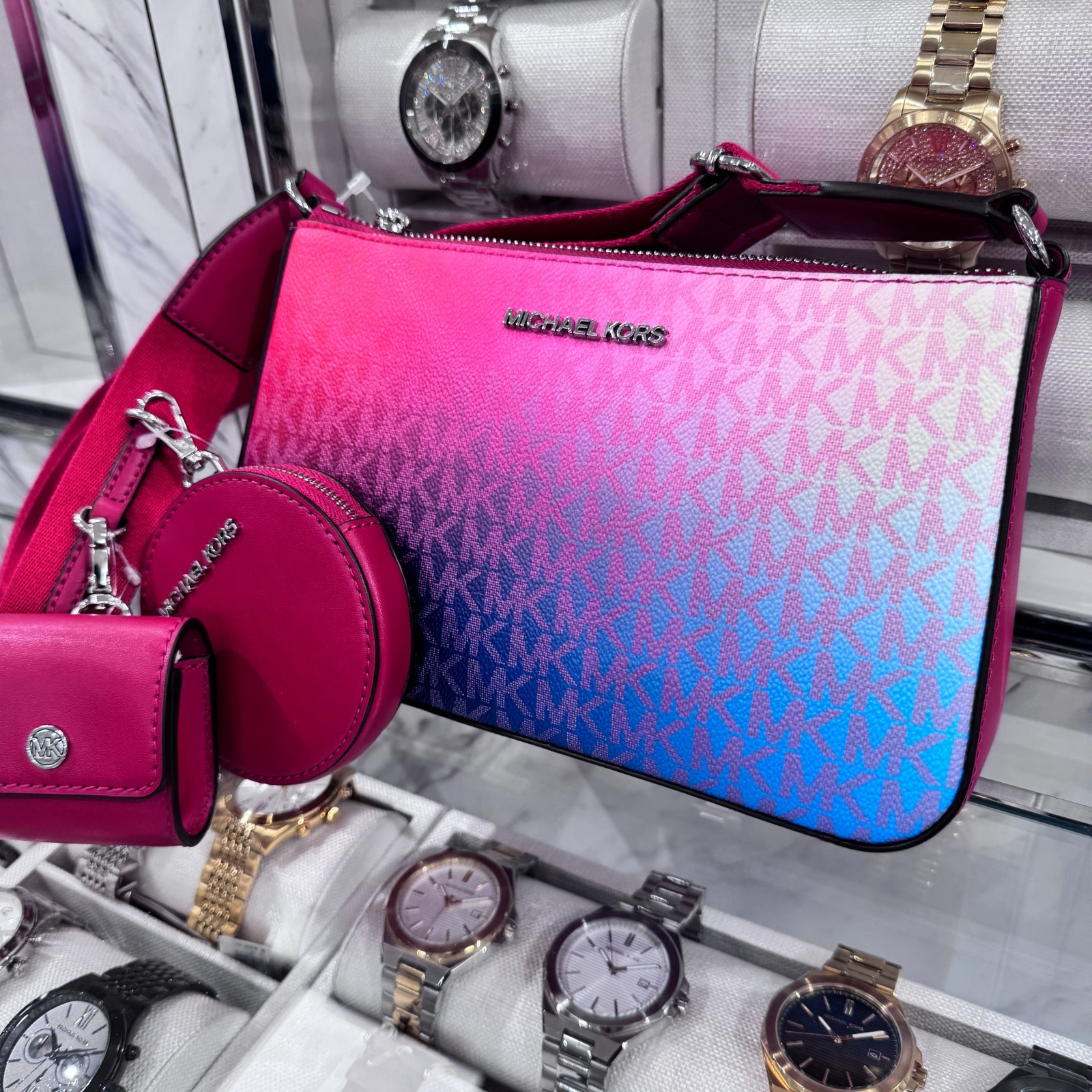 Michael Kors Jet Set Travel S Crossbody Tech 3in1 Bag Dark Raspberry color shift