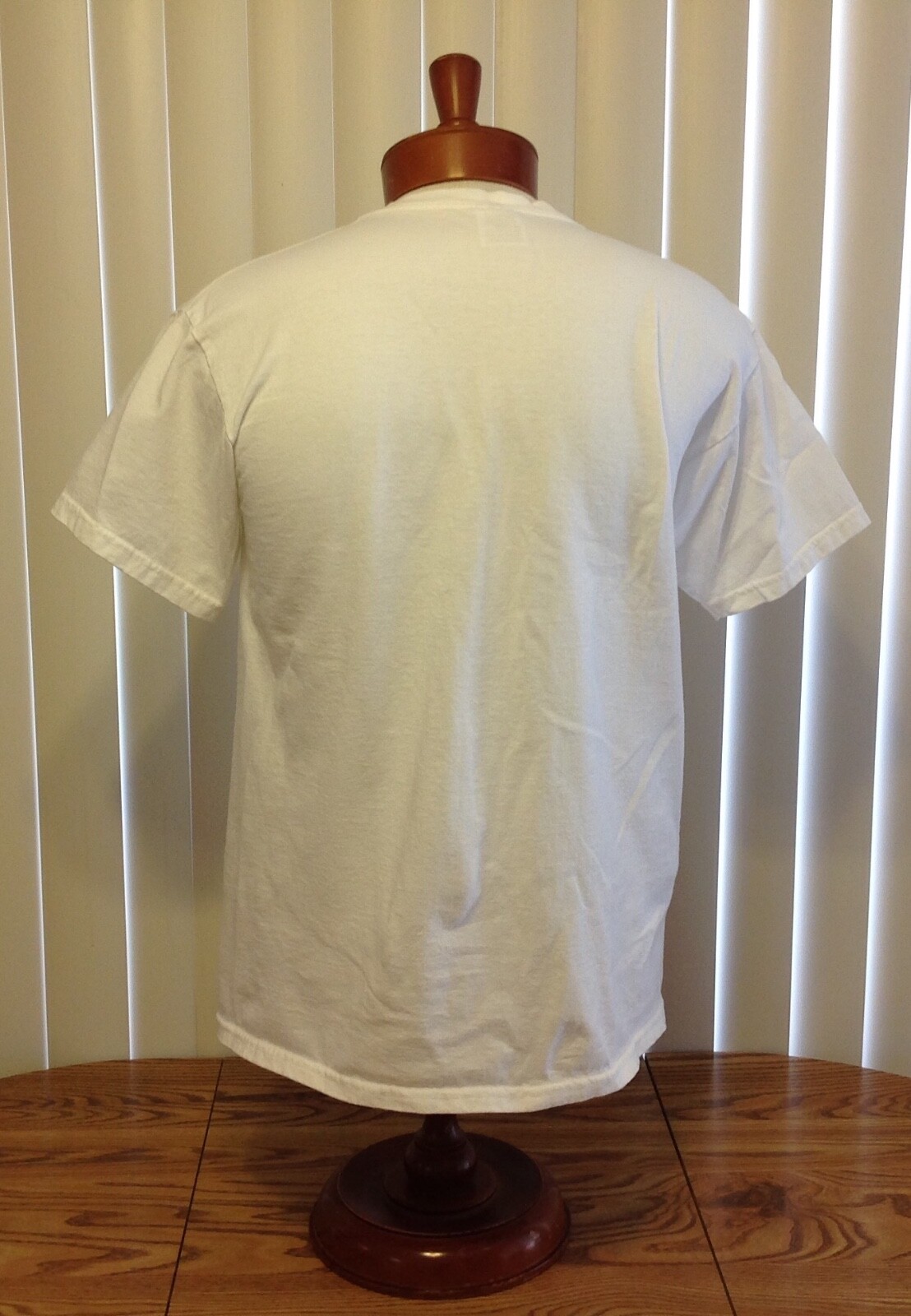 Anvil VTG Embroidered California Novelty Tourist T Shirt White Cotton Mens Large