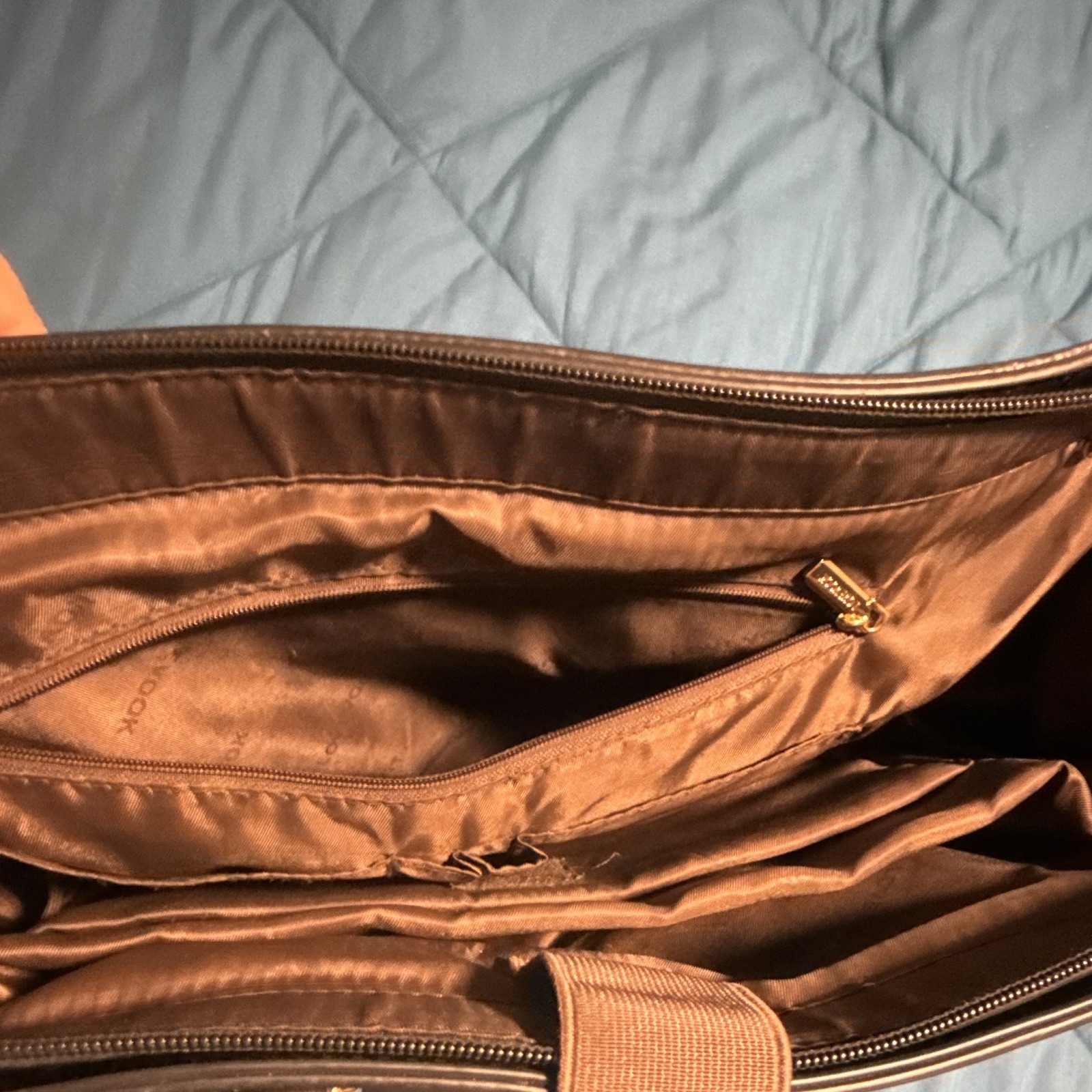 LOVEVOOK Black Large laptop Bag Zip Closure, Detachable Strap, Gold Hardware
