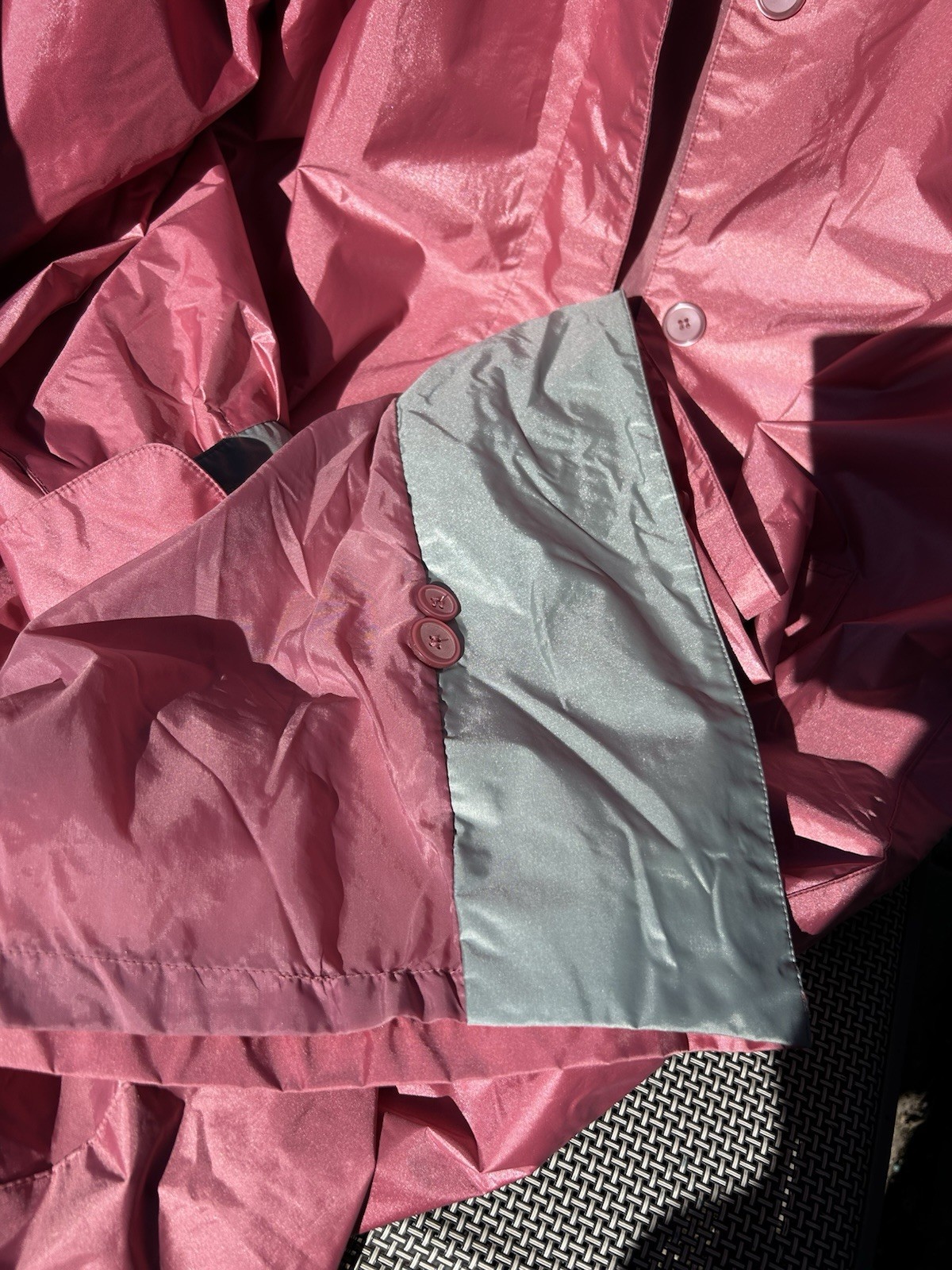 Vintage 60s Long Nylon Rubber Backed Trench Coat Pink Gray Women’s Size 20 1/2