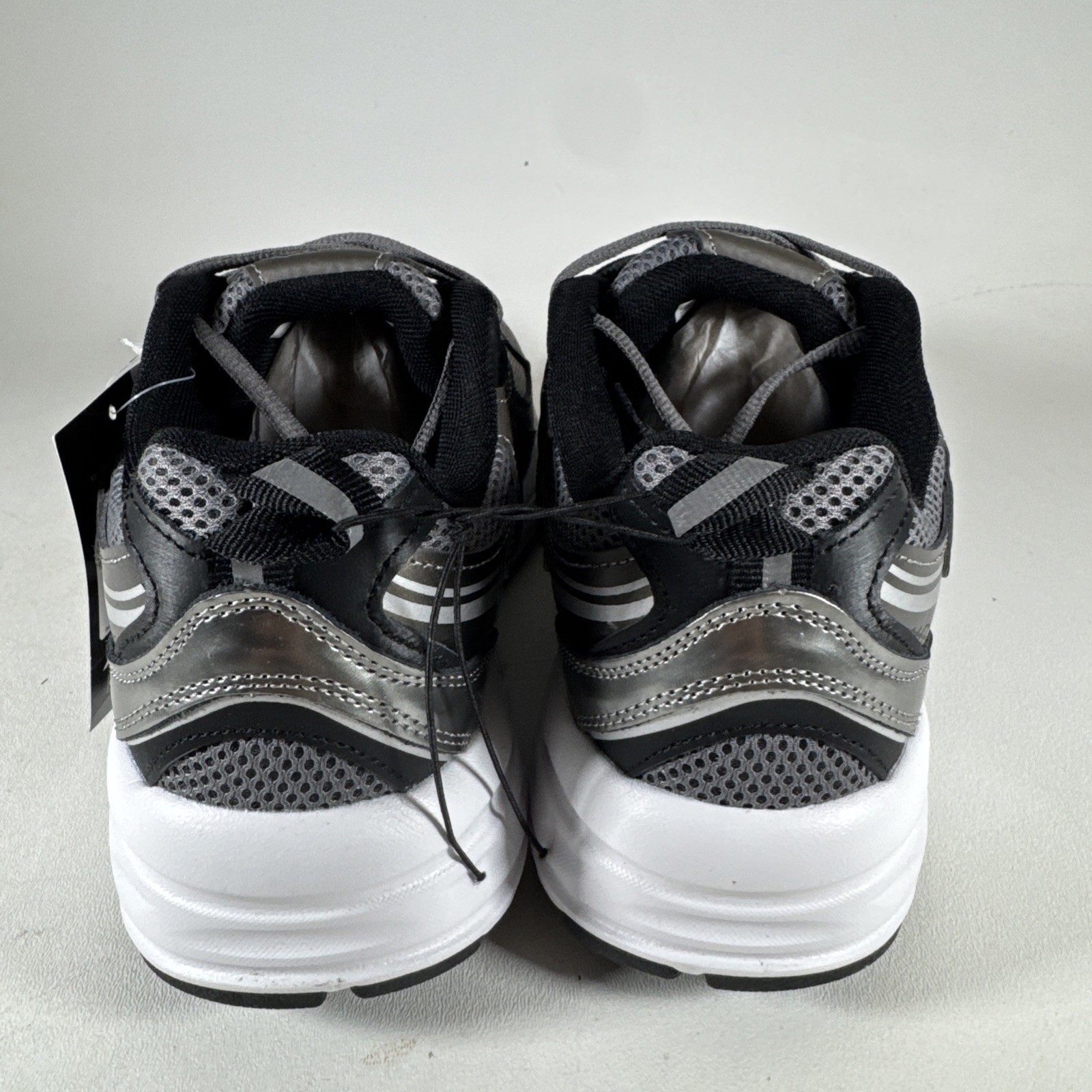 Avia Men’s 5000 Athletic Performance Running Shoes Gray Wide Width Size 10W