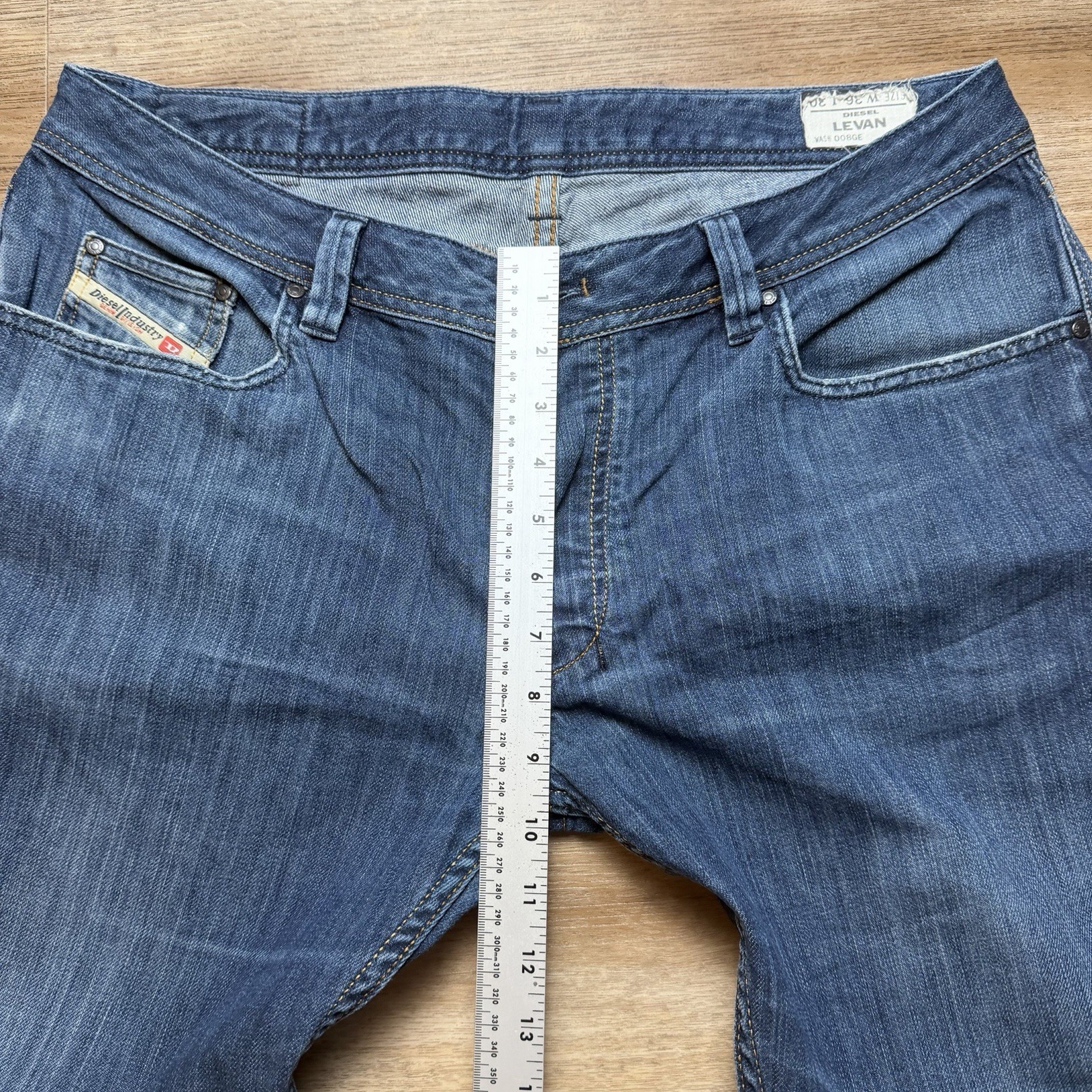 Diesel Levan Jeans Men 36×26 Blue Relaxed Straight Dark Wash Denim 8GE (Hemmed)