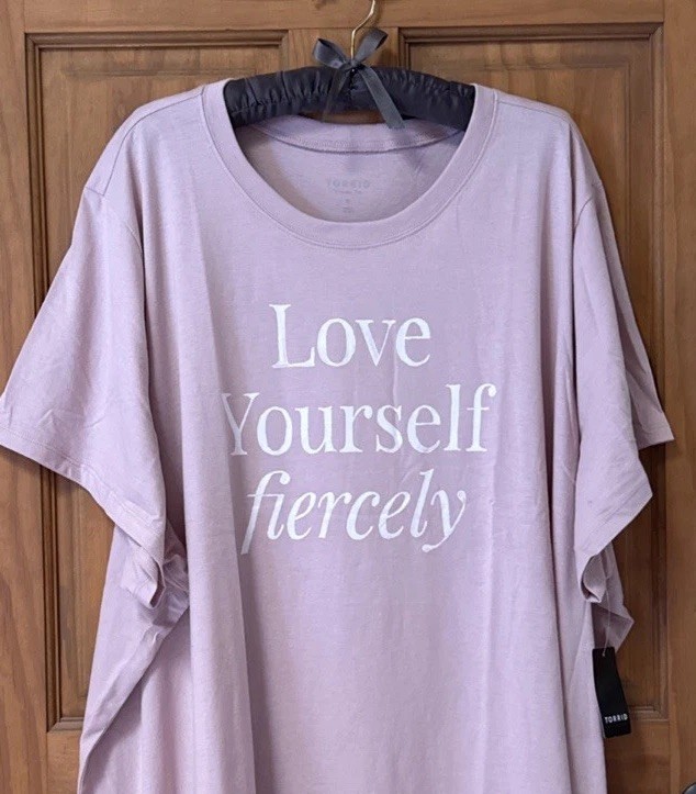 TORRID TEE SHIRT SHORT SLEEVE COTTON TOP T SHIRT 6 6X 6XL 30 New