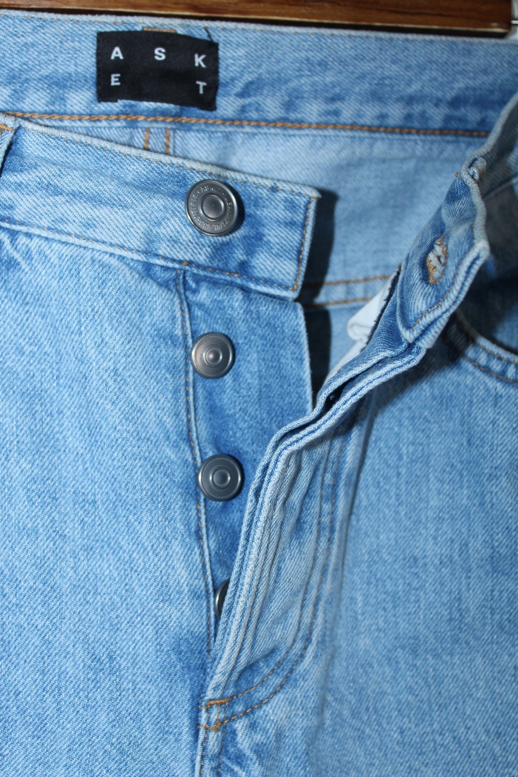 Asket Men’s 31×32 (Fits like 34) Light Blue Straight Leg The Washed Denim Jeans