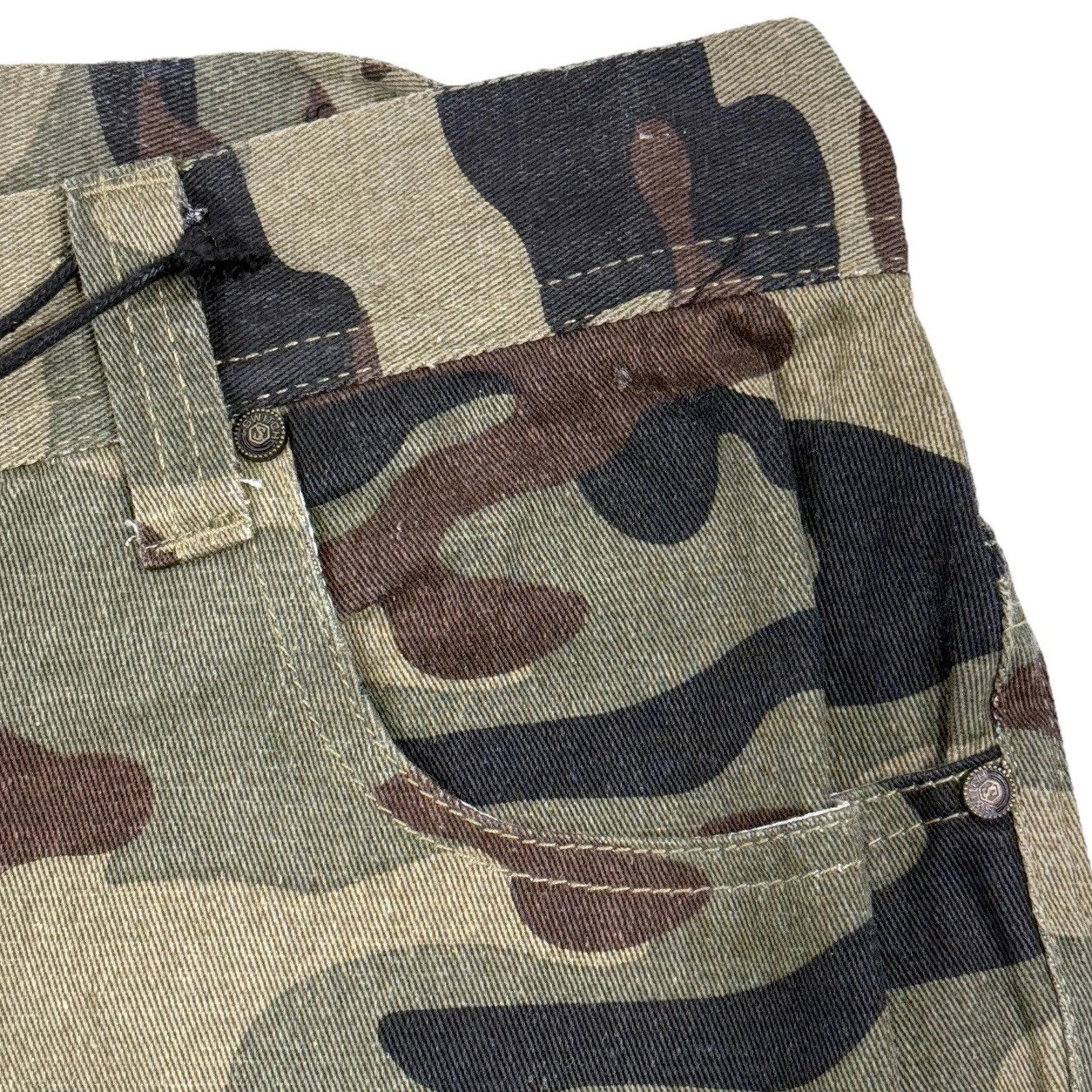 Switch Remarkable Camo Shorts Mens 42 Graffiti Art Woodland Camouflage