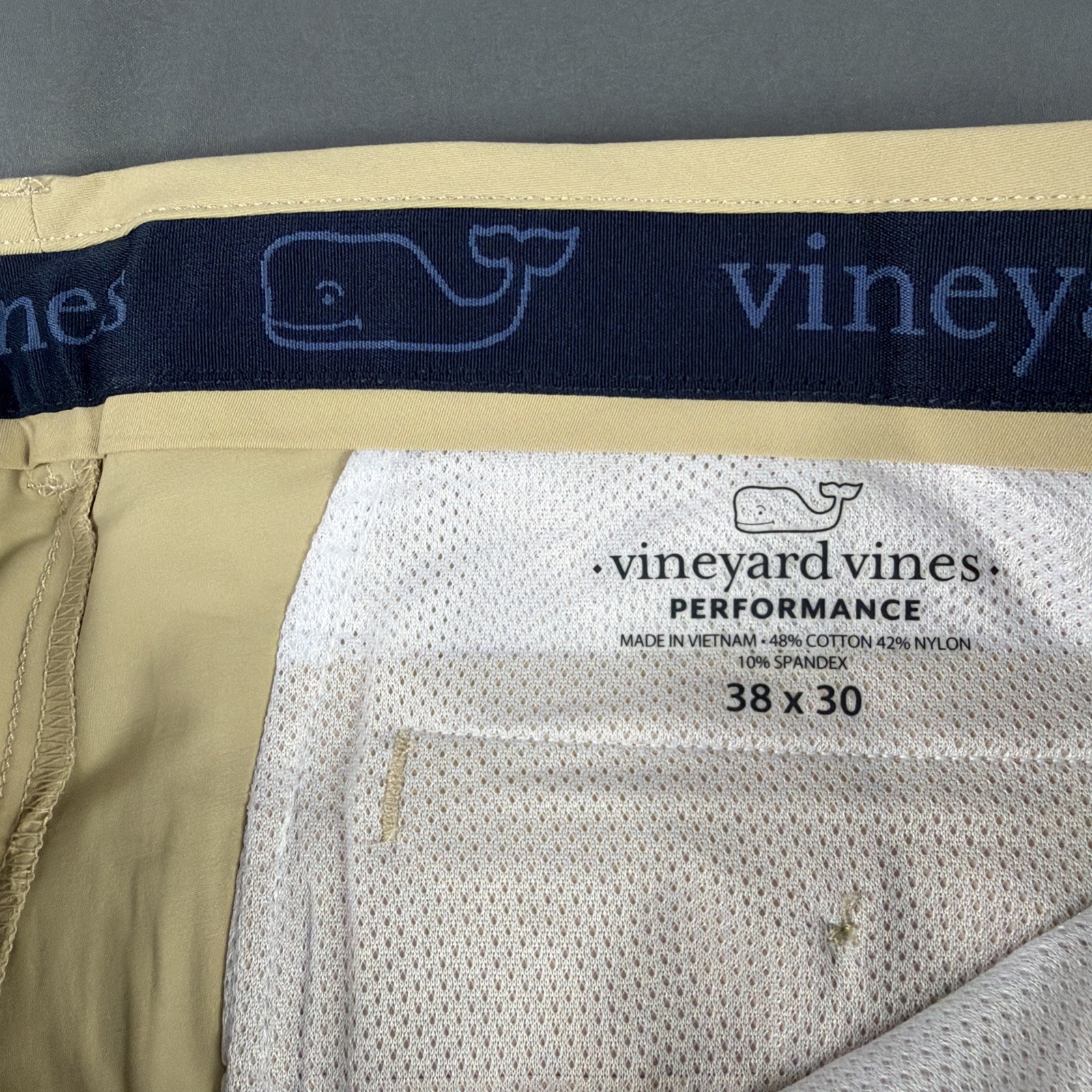 Vineyard Vines Golf Pants Performance Breaker 38 x 30 Sand Nylon Spandex NWT