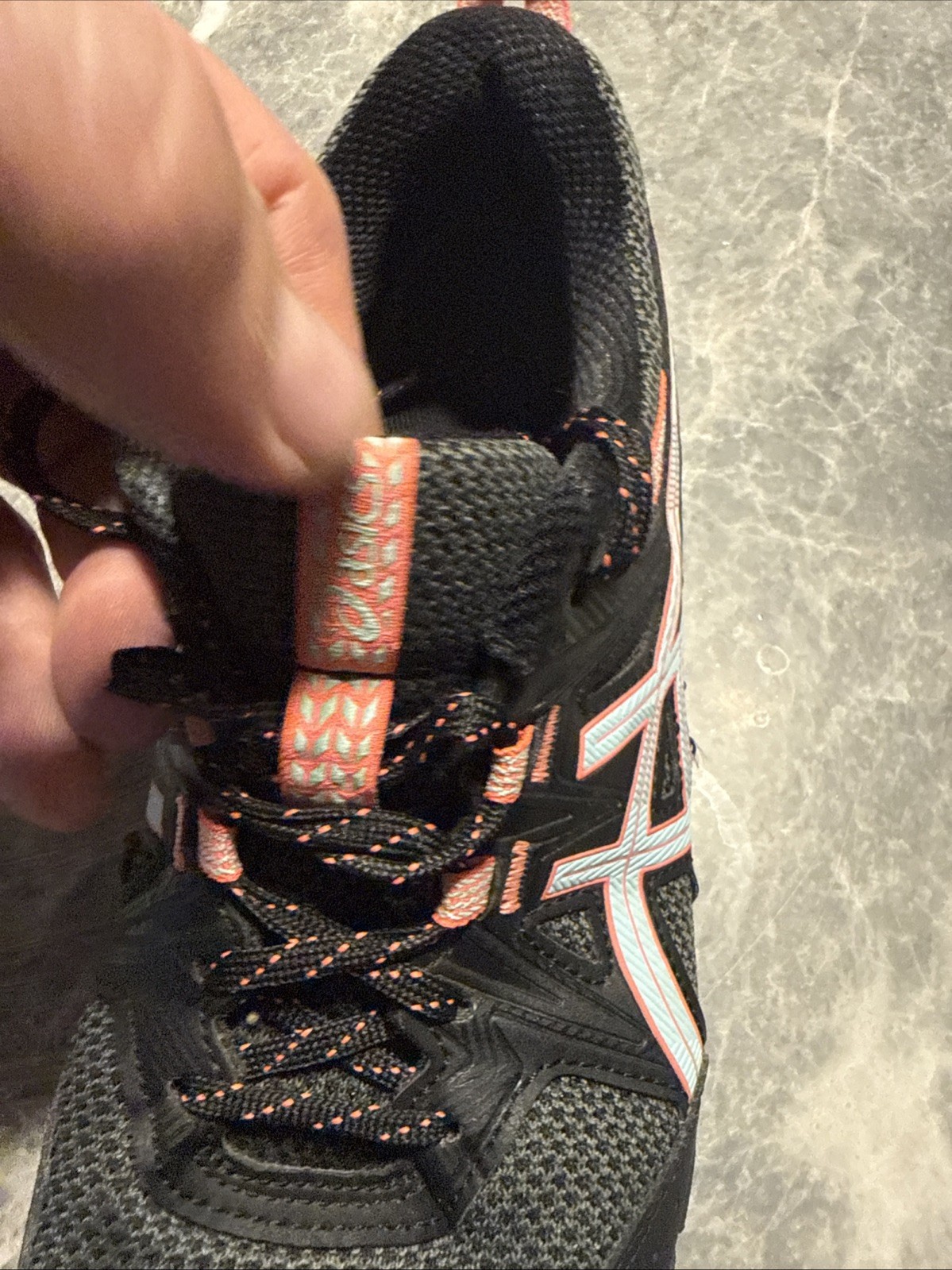 Asics Gel-Venture 8 Black Synthetic Mesh Running Sneakers Shoes Women’s Size 9