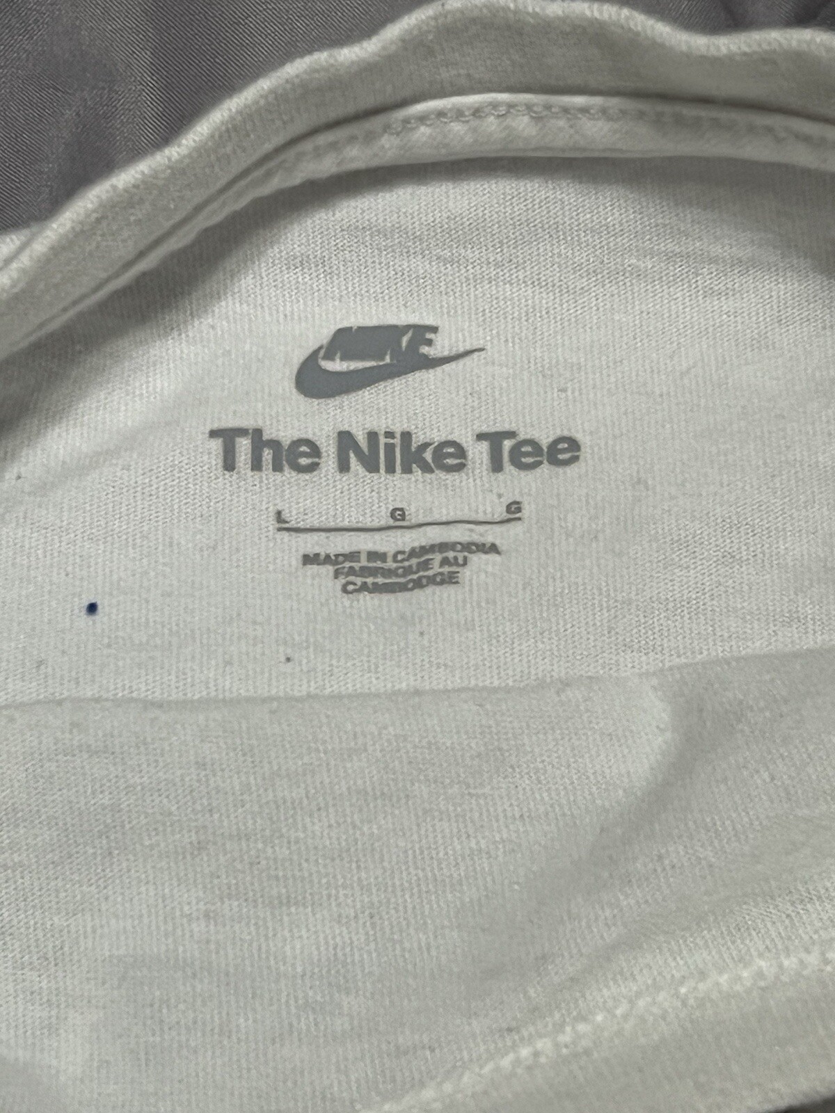 Nike Men’s Sportswear T-Shirt Active Short Sleeve Graphic Tee