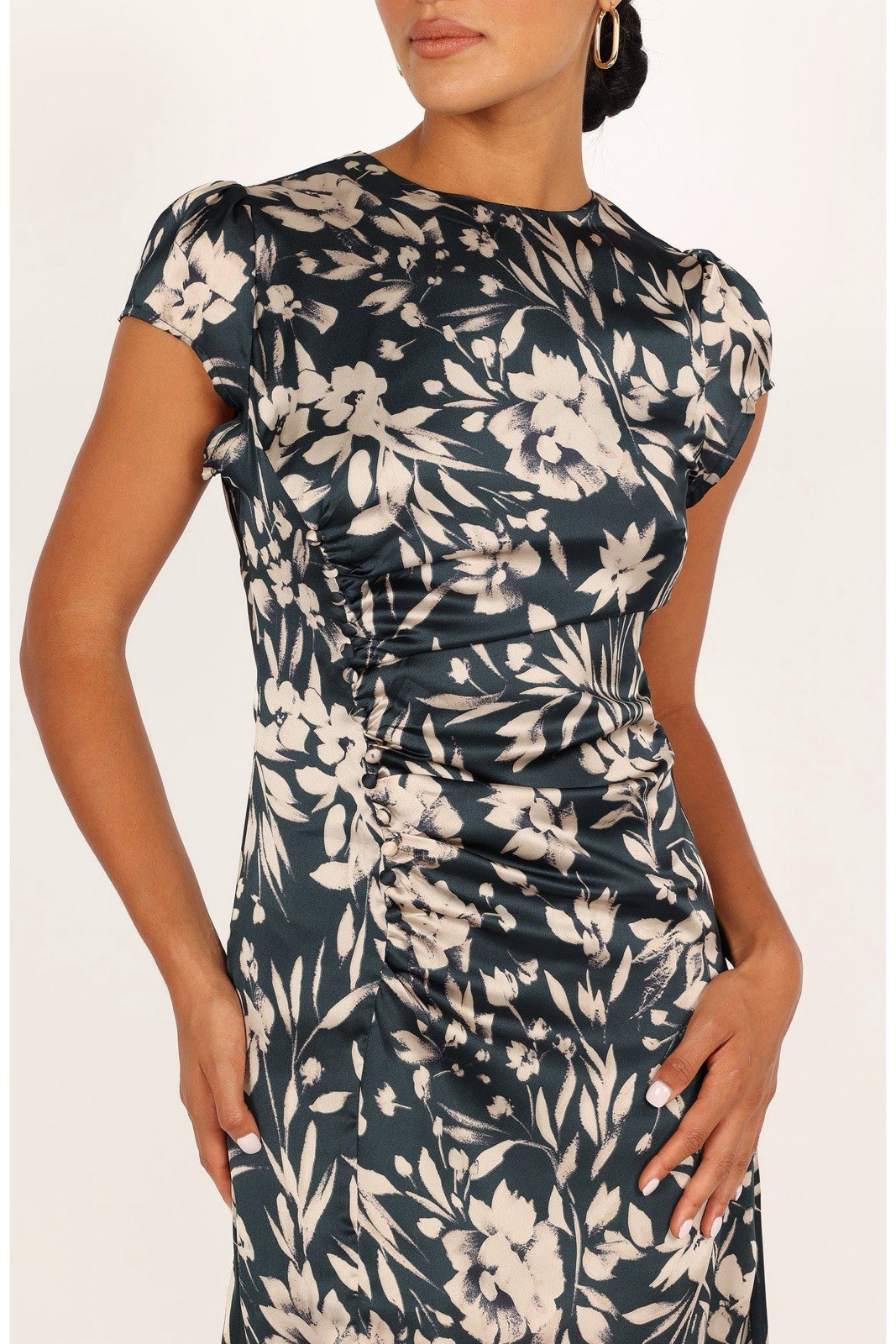 Size M $99 Petal & Pup Lisbeth Floral Cap Sleeve Satin Midi Dress Green Floral